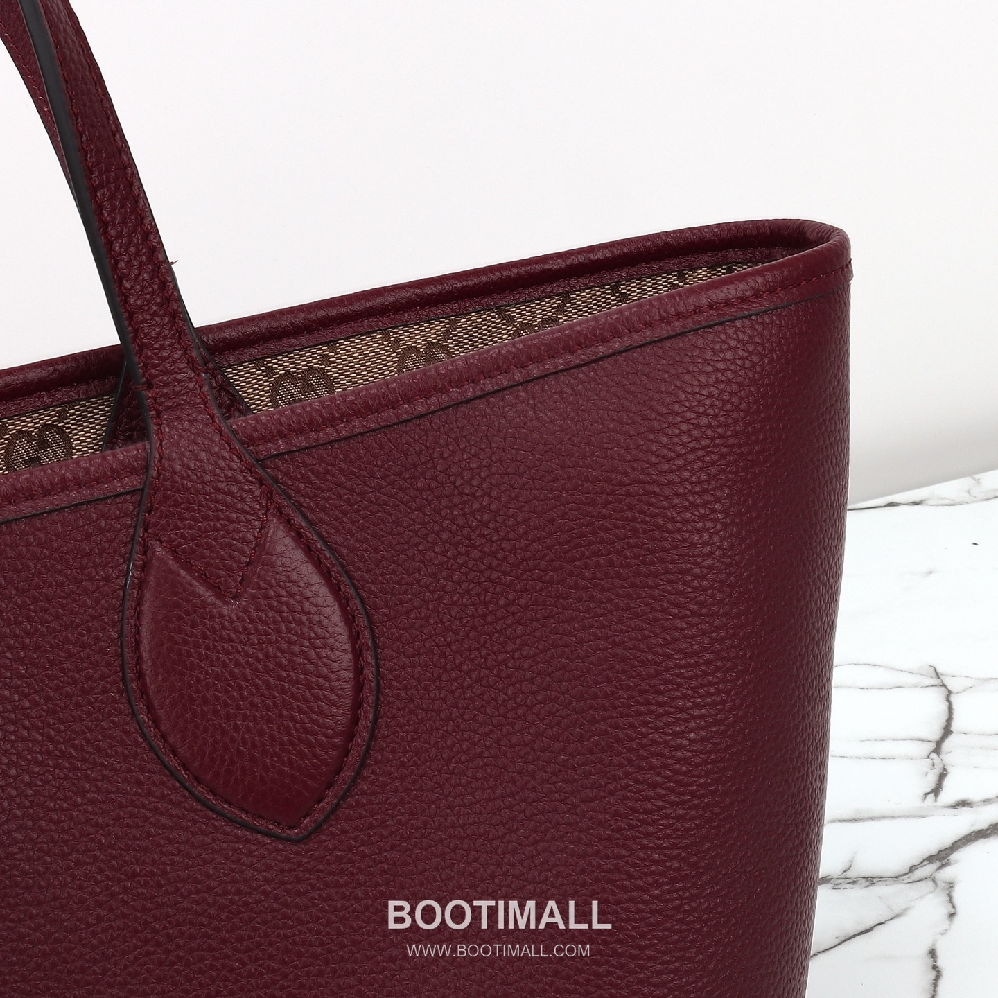 Gucci Leather Tote Bag with Adjustable Structure Zip Detail 구찌 레더 어저스터블 구조 집 토트백 839112 50cm 15