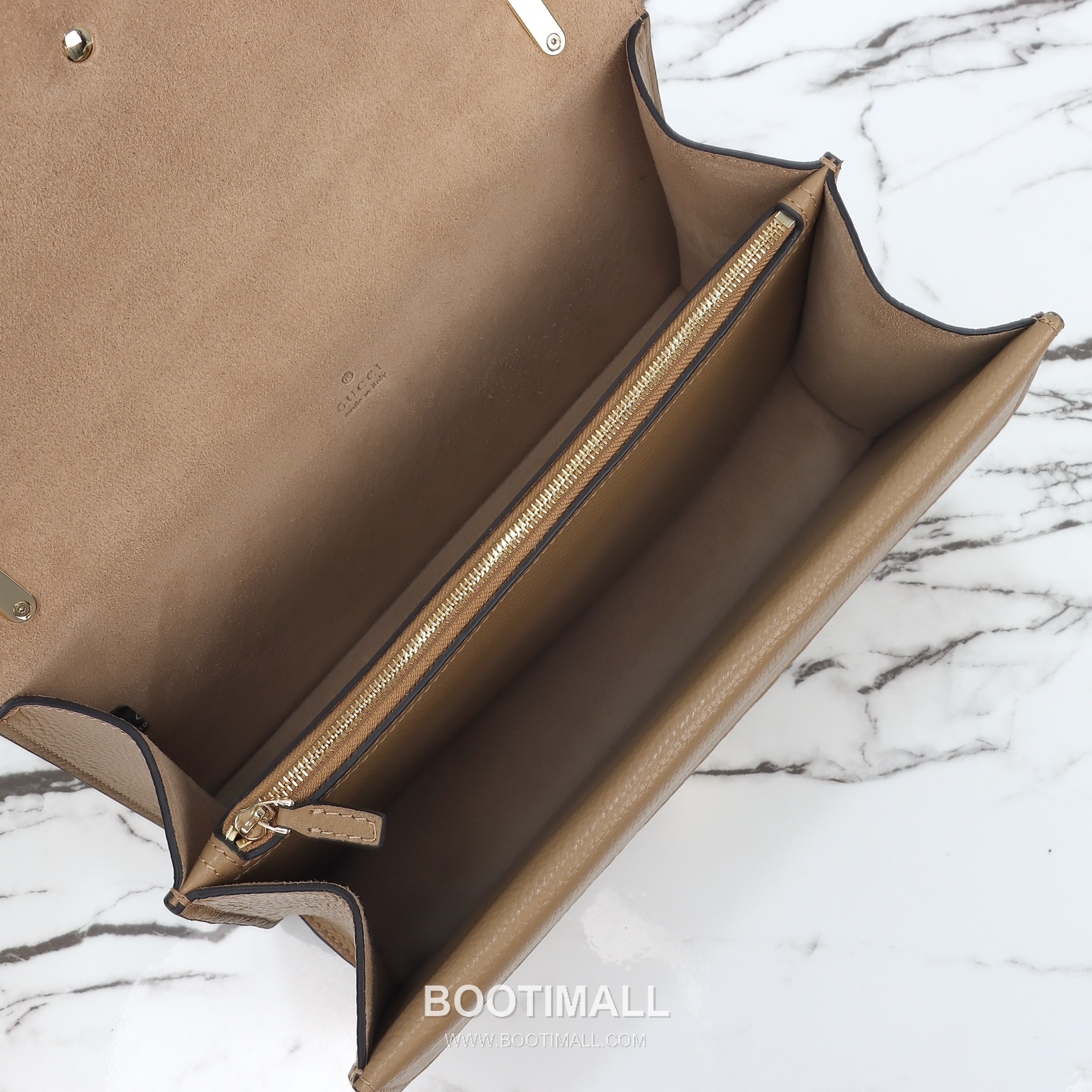 Gucci Calfskin Shoulder Bag with Leather Strap Zip Detail 구찌 카프스킨 레더 스트랩 집 숄더백 795005 28cm 9