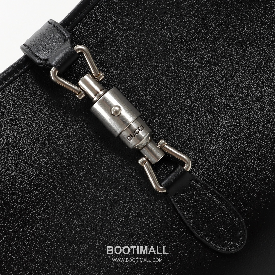 Gucci Calfskin Tote Bag with Leather Handle Zip Detail 구찌 카프스킨 레더 핸들 집 토트백 863279 40cm 4