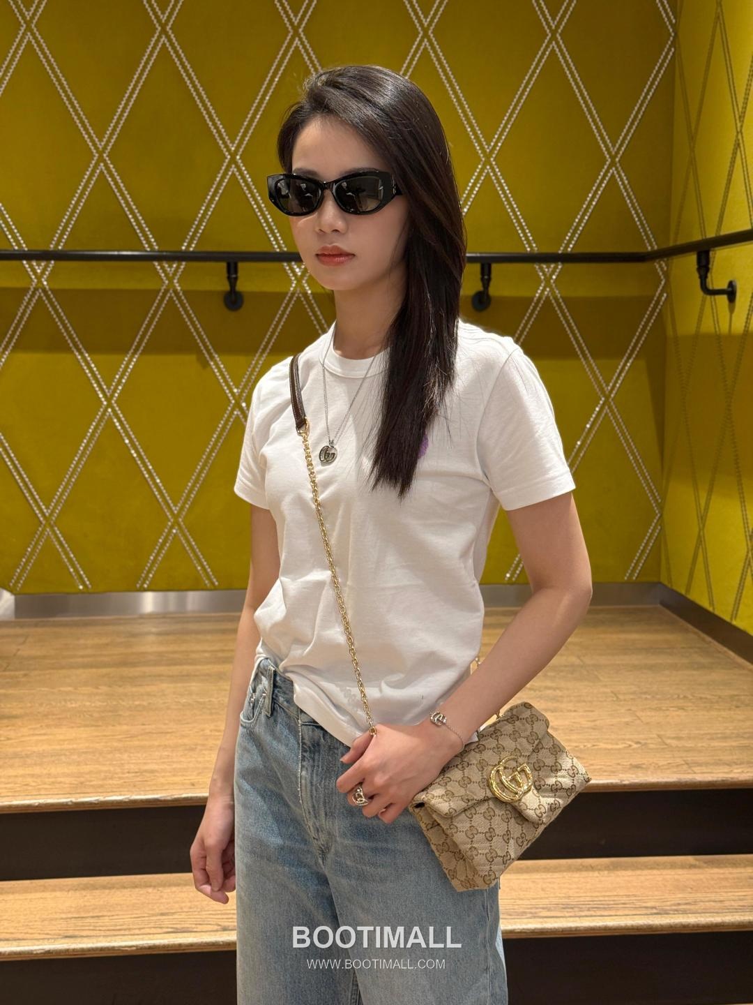 Gucci GG Canvas Crossbody Bag with Leather Trim Strap Zip Detail 구찌 GG 캔버스 레더 트림 스트랩 집 크로스바디백 867360 18.5cm 1