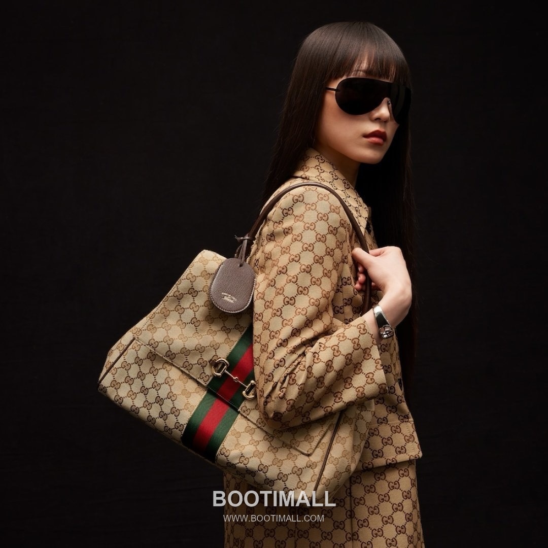 Gucci GG Canvas Tote Bag with Leather Trim Strap Detail 구찌 GG 캔버스 레더 트림 스트랩 토트백 875019 37cm 3