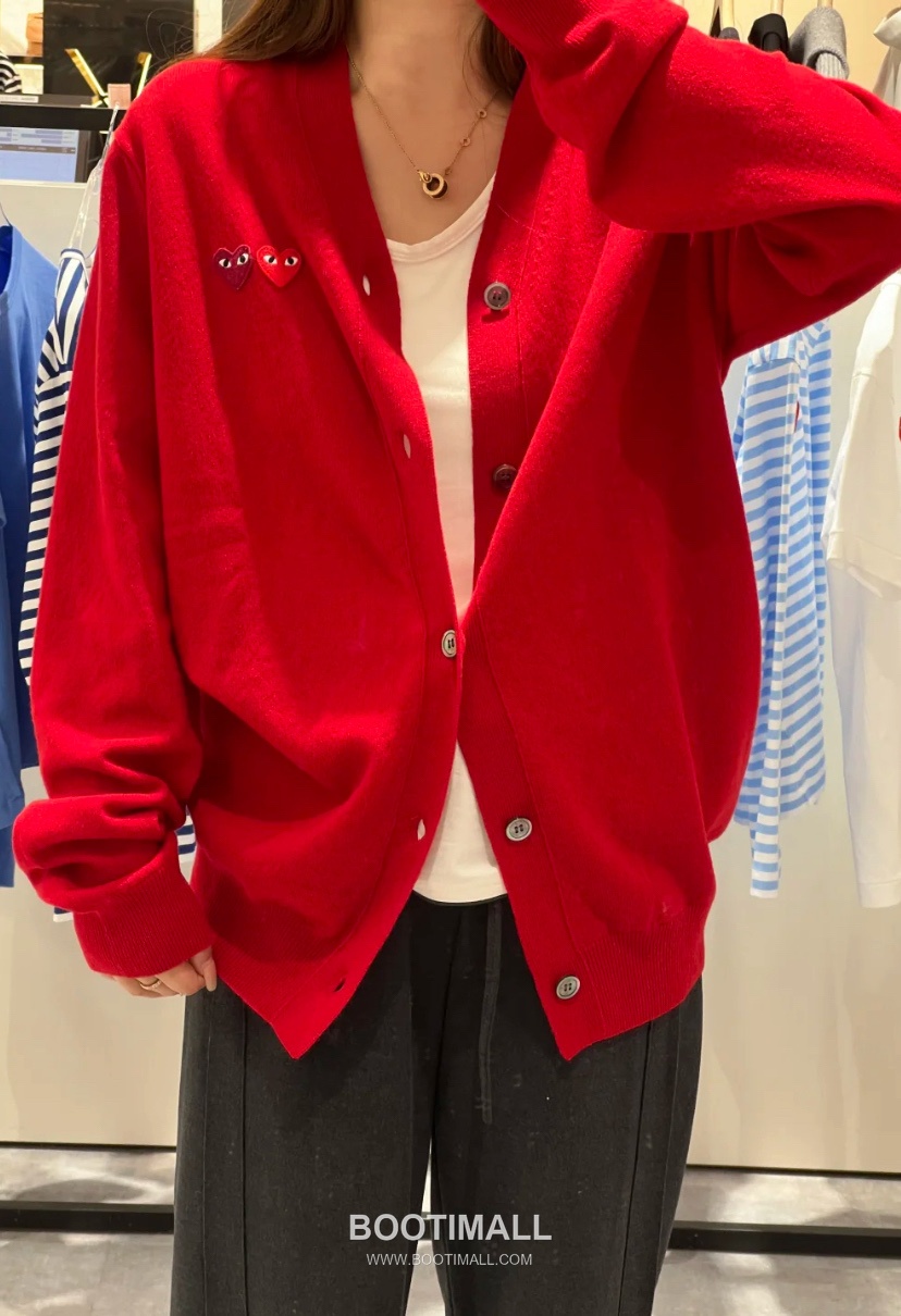 Comme des Garçons PLAY Double Heart Patch Wool Knit Cardigan Embroidered Logo 꼼데가르송플레이 더블하트 패치 울 니트 가디건 31177 6