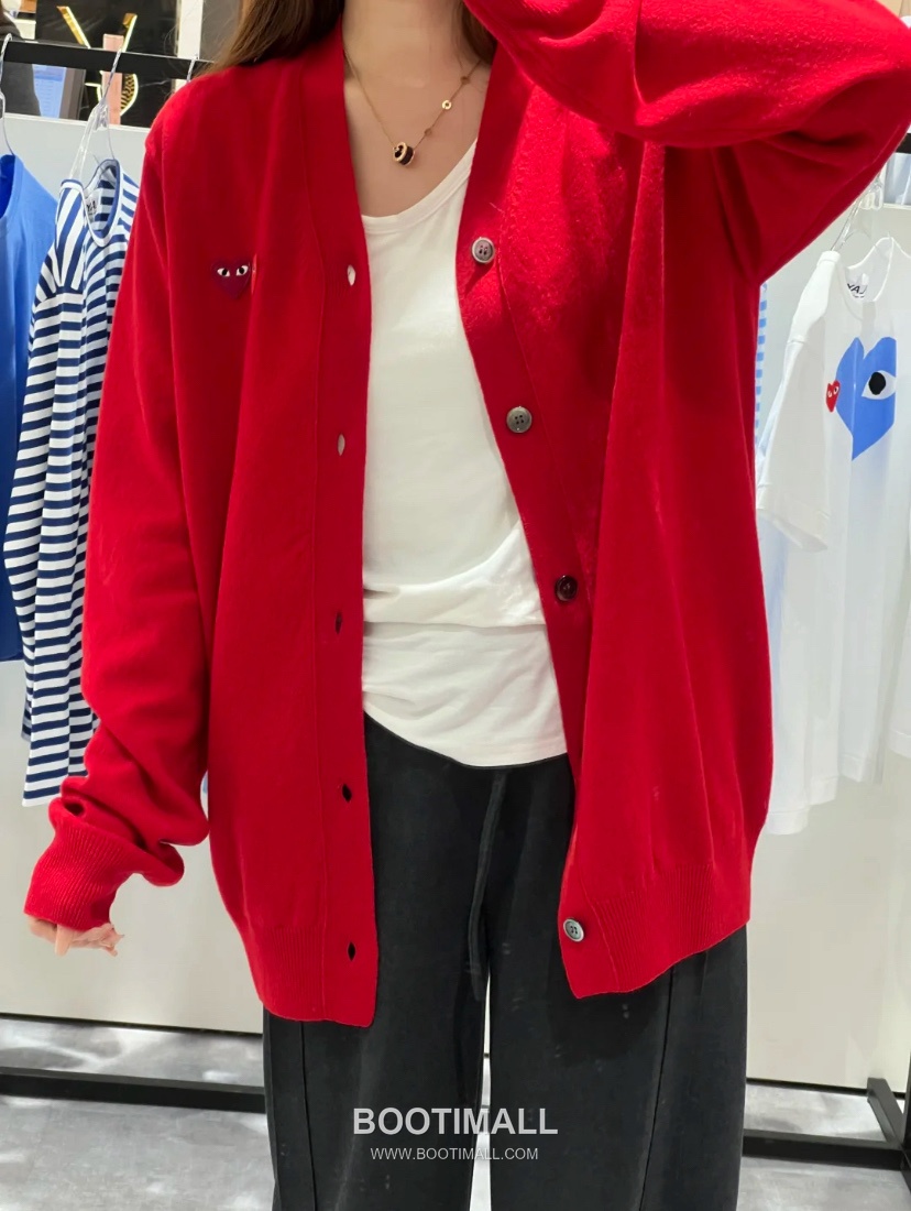 Comme des Garçons PLAY Double Heart Patch Wool Knit Cardigan Embroidered Logo 꼼데가르송플레이 더블하트 패치 울 니트 가디건 31177 7