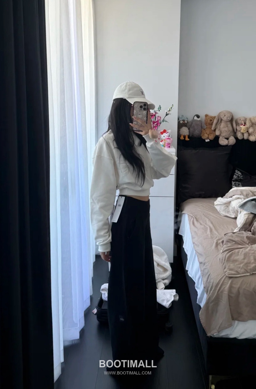 Alo Yoga High Waist Knit Wide Leg Sweatpants Fleece Patchwork Logo 알로요가 하이웨이스트 니트 와이드레그 스웨트팬츠 플리스 로고 10026 2