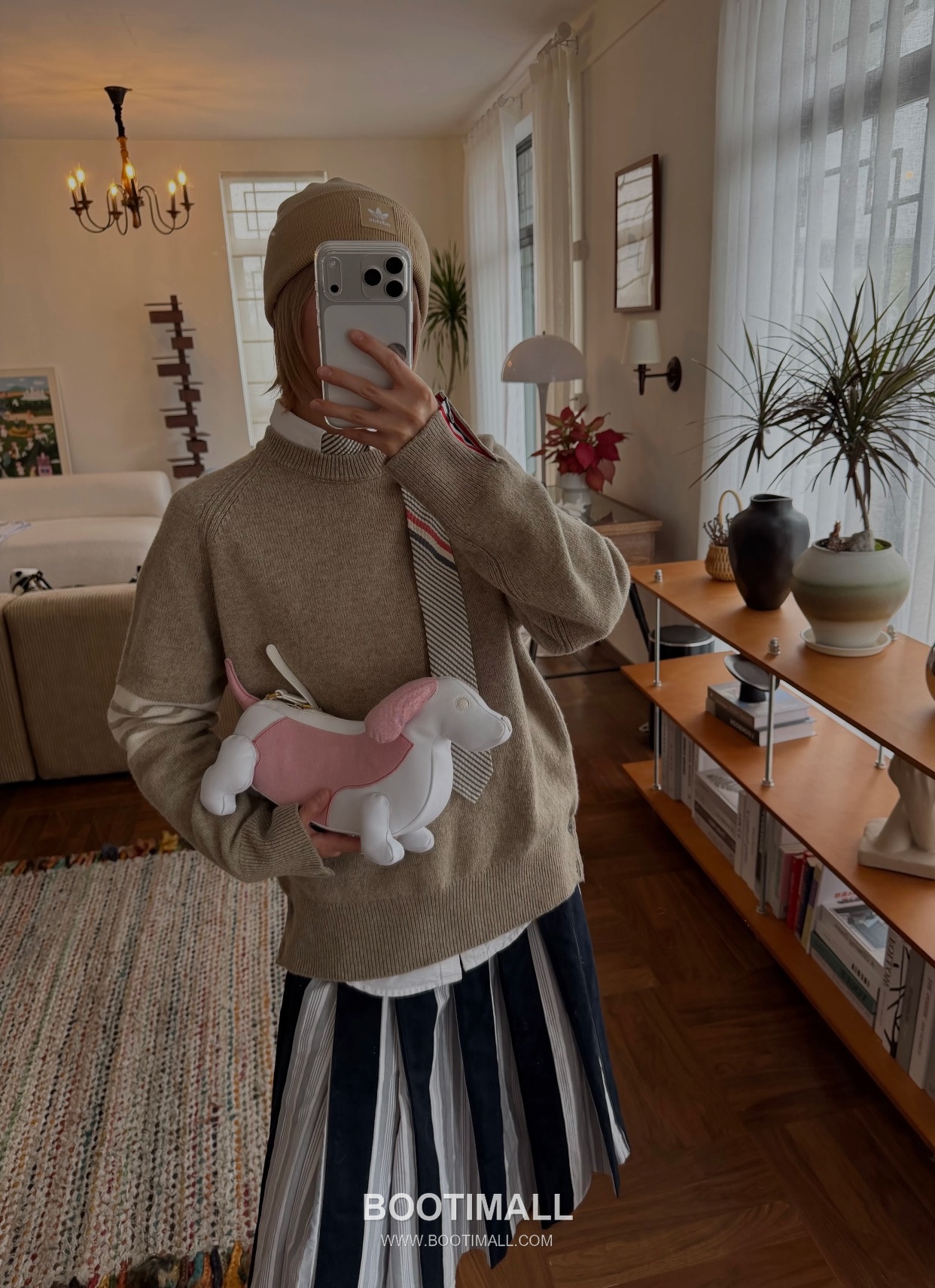 Thom Browne 4 Bar Stripe Wool Knit Sweater Embroidered Logo 톰브라운 4바 스트라이프 울 니트 스웨터 자수 로고 60061 7