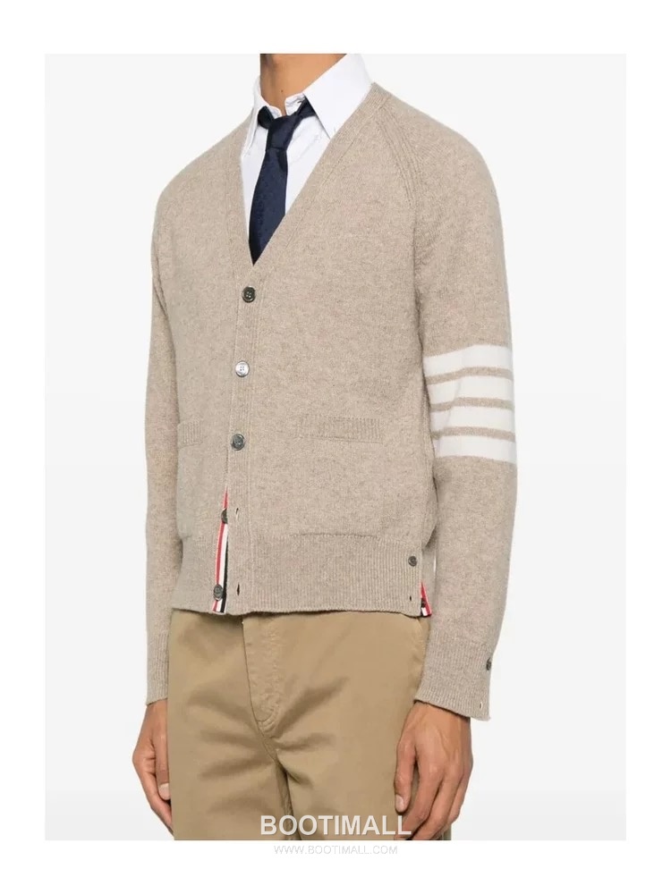 Thom Browne 4 Bar Stripe Wool Knit Cardigan V Neck Button 톰브라운 4바 스트라이프 울 니트 가디건 V넥 버튼 60102 1