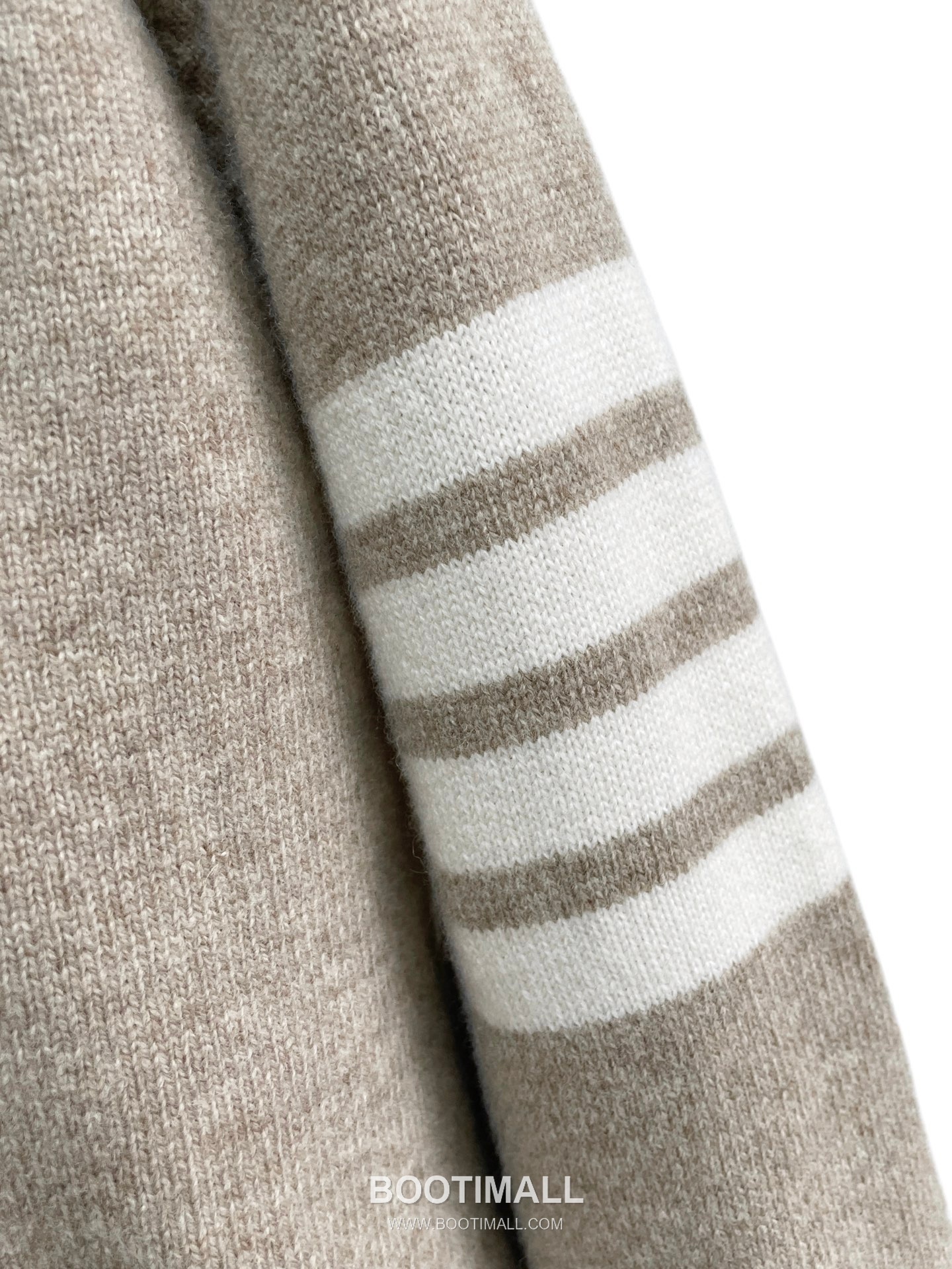 Thom Browne 4 Bar Stripe Wool Knit Cardigan V Neck Button 톰브라운 4바 스트라이프 울 니트 가디건 V넥 버튼 60102 14