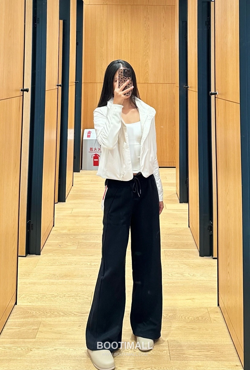 Lululemon Scuba Mid Rise Fleece Wide Leg Sweatpants Logo 룰루레몬 스쿠바 미드라이즈 플리스 와이드레그 스웨트팬츠 로고 60079 4