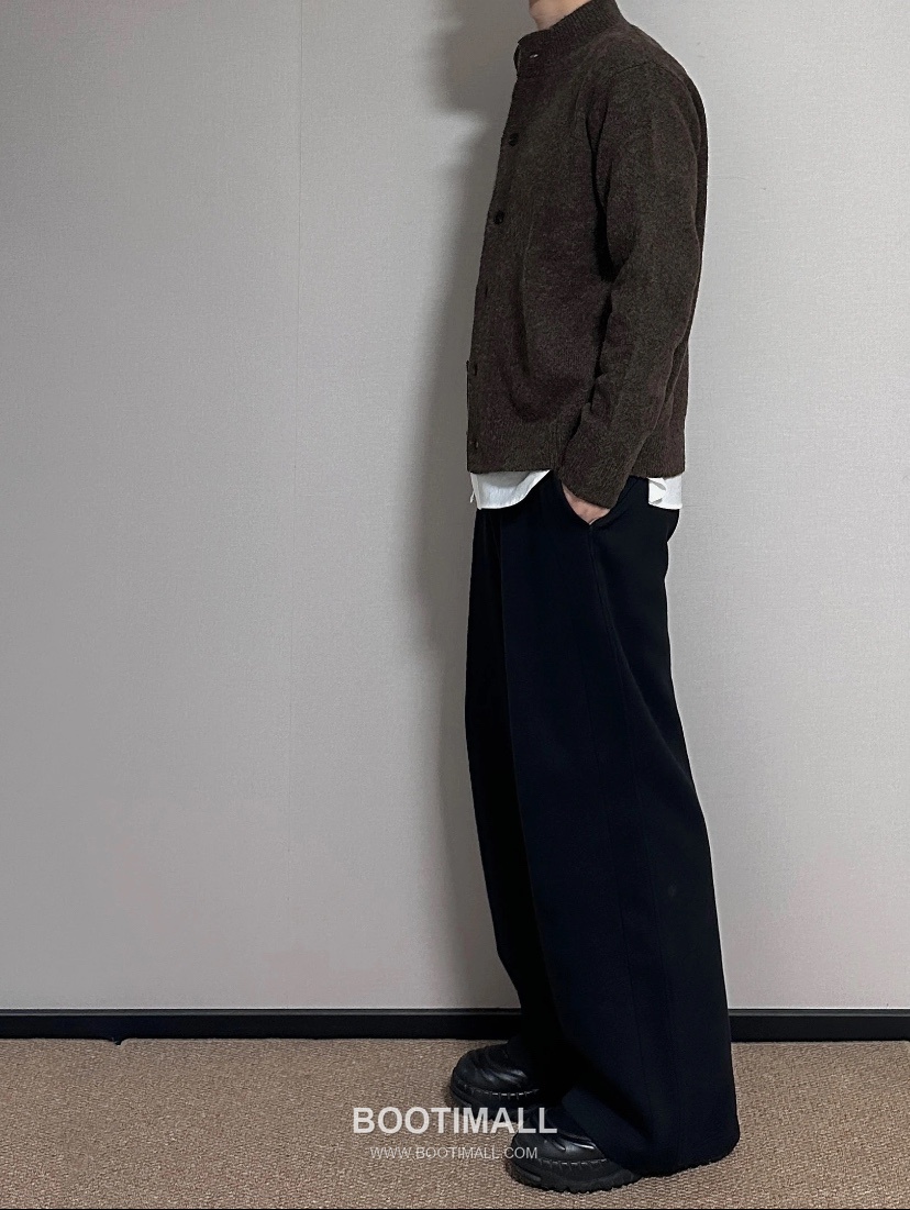 Lululemon Scuba Mid Rise Fleece Wide Leg Sweatpants Logo 룰루레몬 스쿠바 미드라이즈 플리스 와이드레그 스웨트팬츠 로고 60079 9