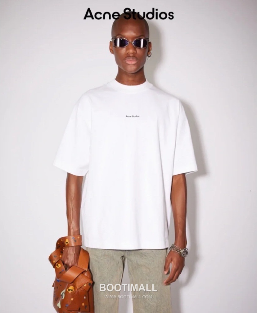 Acne Studios Logo Print Cotton T-Shirt Crewneck Short Sleeve 아크네스튜디오 로고 프린트 코튼 크루넥 반팔 티셔츠 50005 2