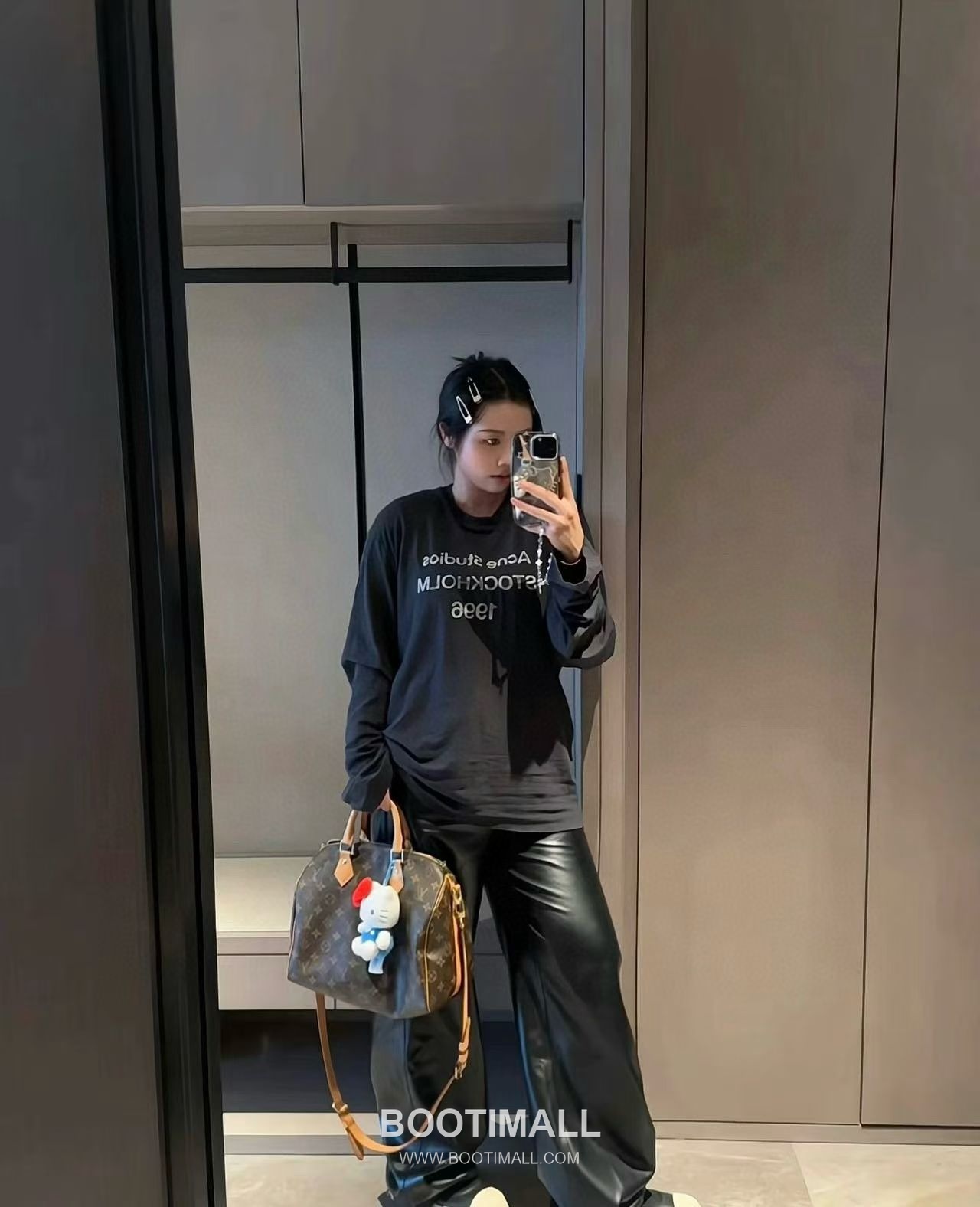 Acne Studios 1996 Distressed Logo Print Cotton T-Shirt Crewneck Long Sleeve 아크네스튜디오 1996 디스트레스 로고 프린트 코튼 크루넥 롱슬리브 티셔츠 5