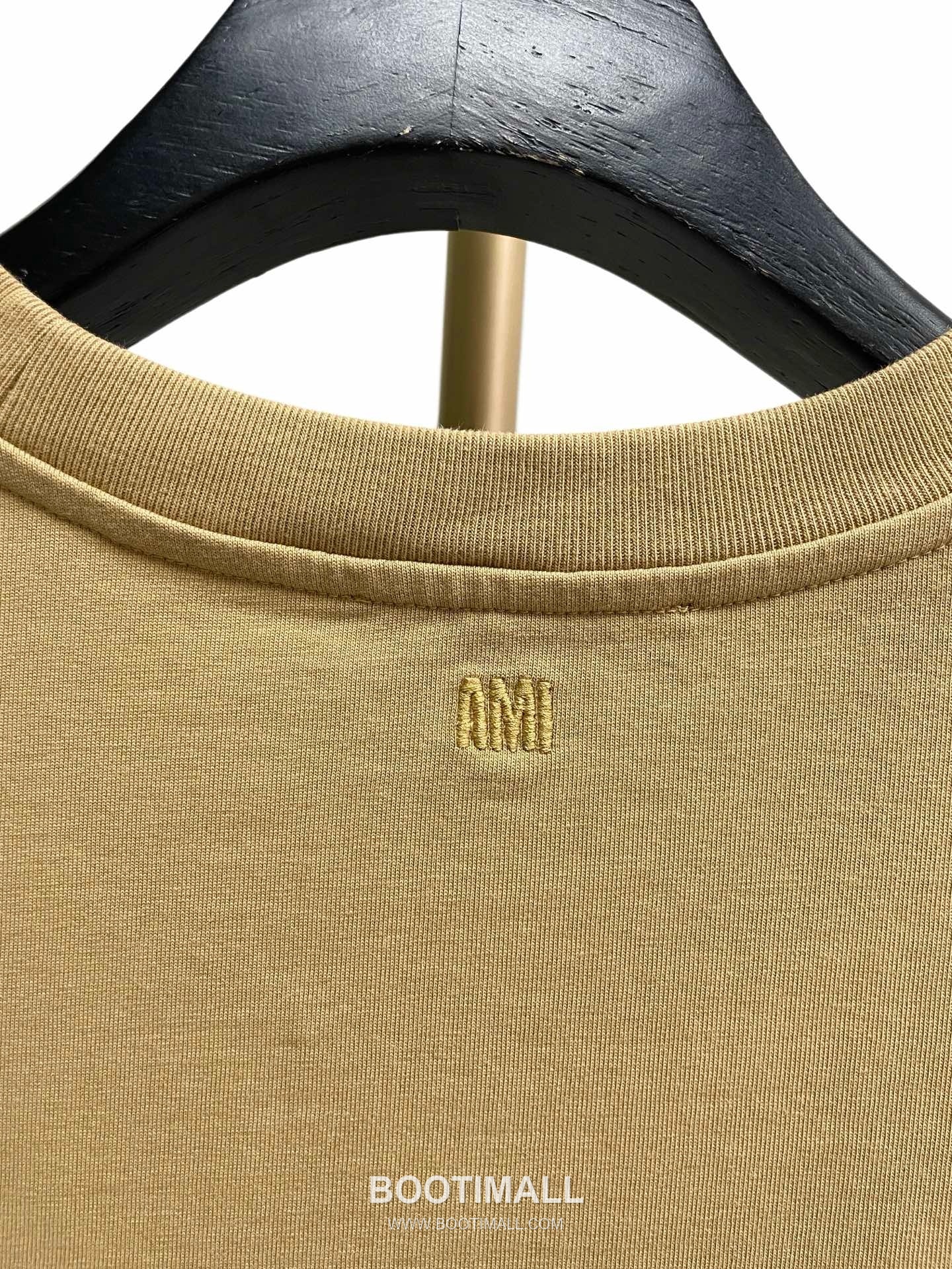 AMI Paris Embroidered Big Heart Logo Cotton T-Shirt Crewneck Short Sleeve 아미파리 빅하트 로고 자수 코튼 크루넥 반팔 티셔츠 60186 11