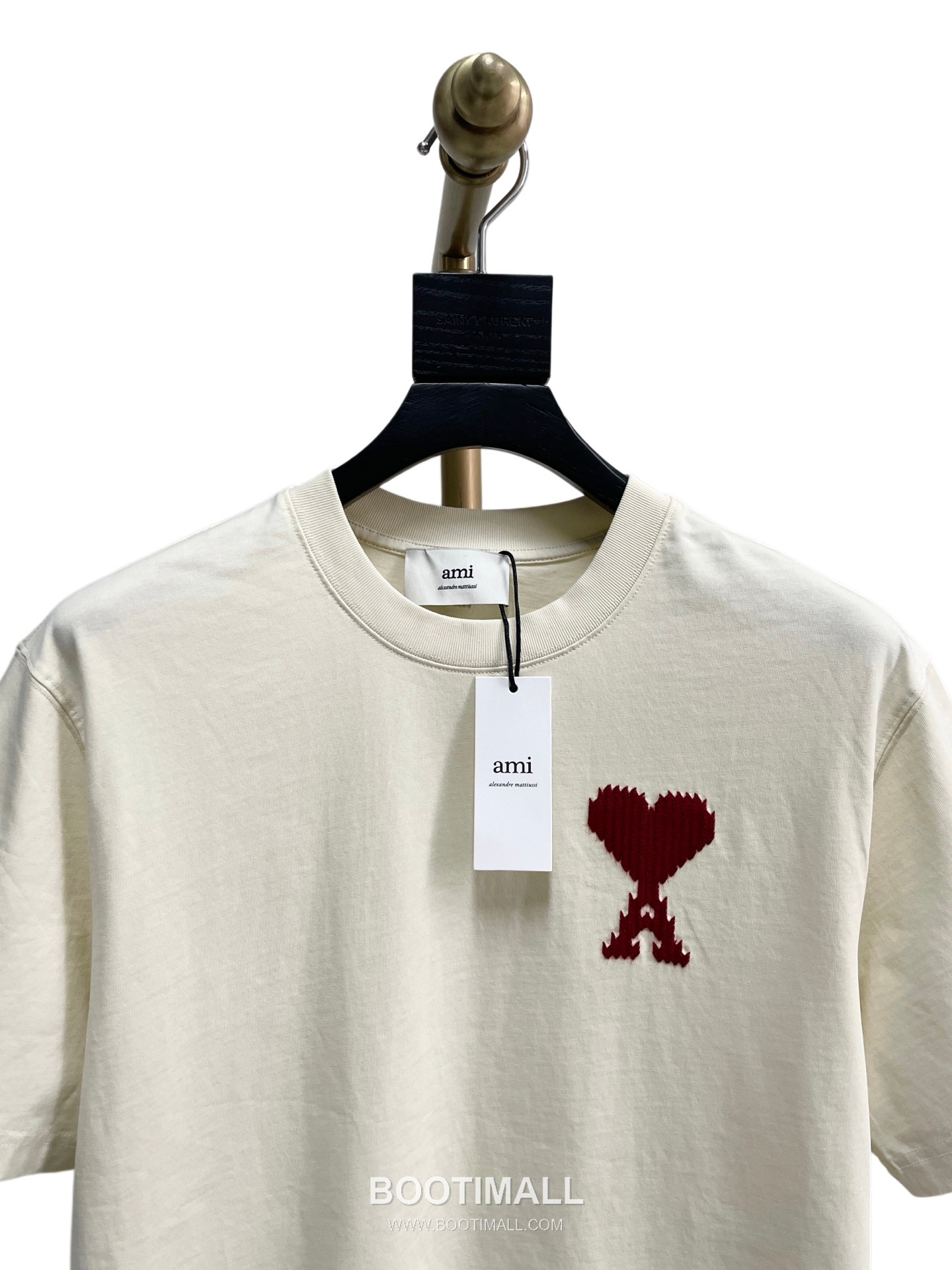 AMI Paris Embroidered Big Heart Logo Cotton T-Shirt Crewneck Short Sleeve 아미파리 빅하트 로고 자수 코튼 크루넥 반팔 티셔츠 60186 8