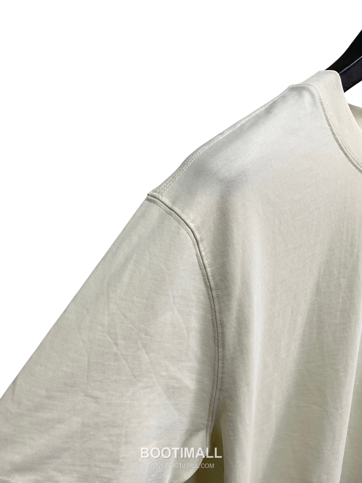 AMI Paris Embroidered Big Heart Logo Cotton T-Shirt Crewneck Short Sleeve 아미파리 빅하트 로고 자수 코튼 크루넥 반팔 티셔츠 60186 11