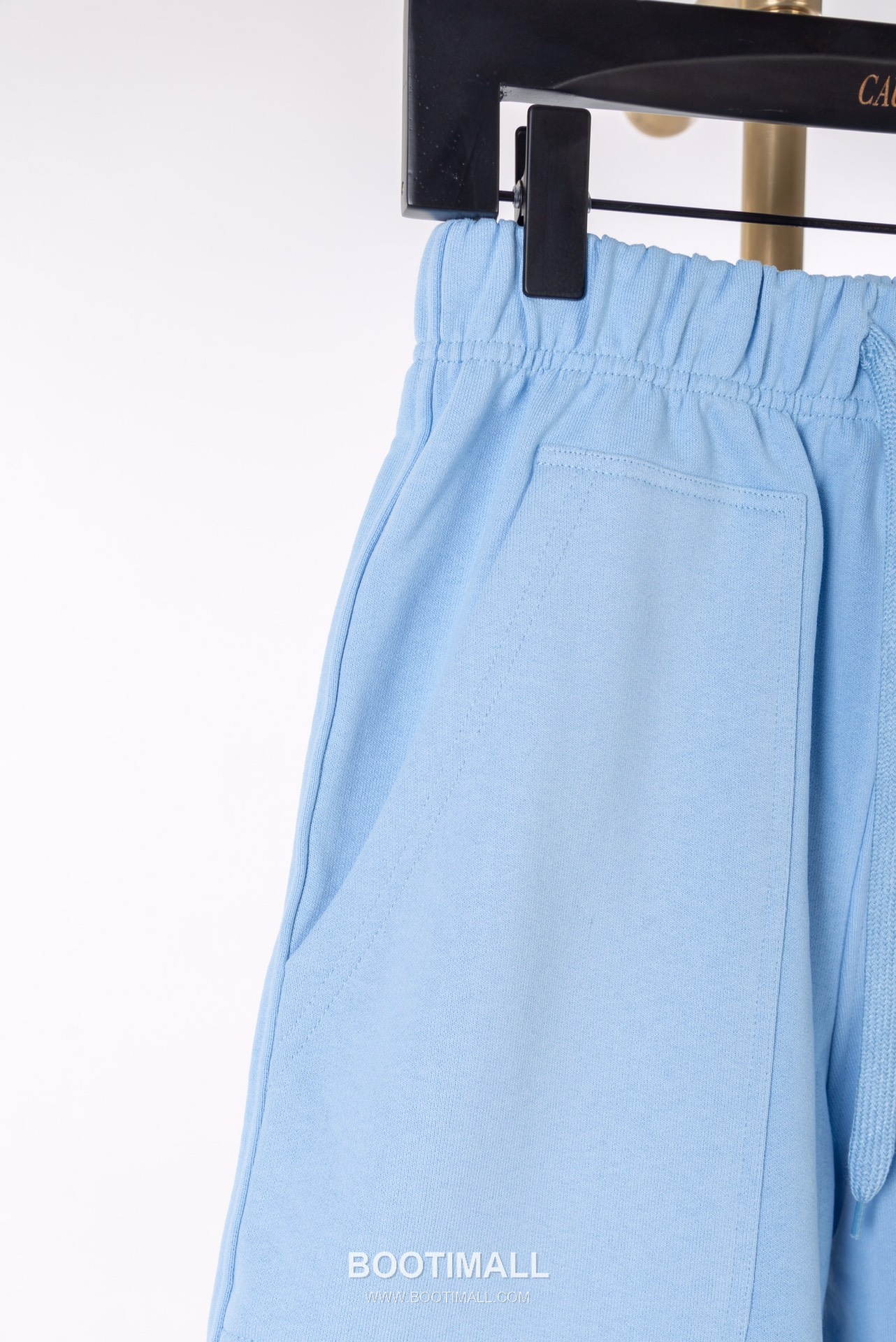 AMI Paris Embroidered Heart Logo Cotton Shorts Wide Fit 아미파리 하트 로고 자수 코튼 쇼츠 와이드핏 2516 6