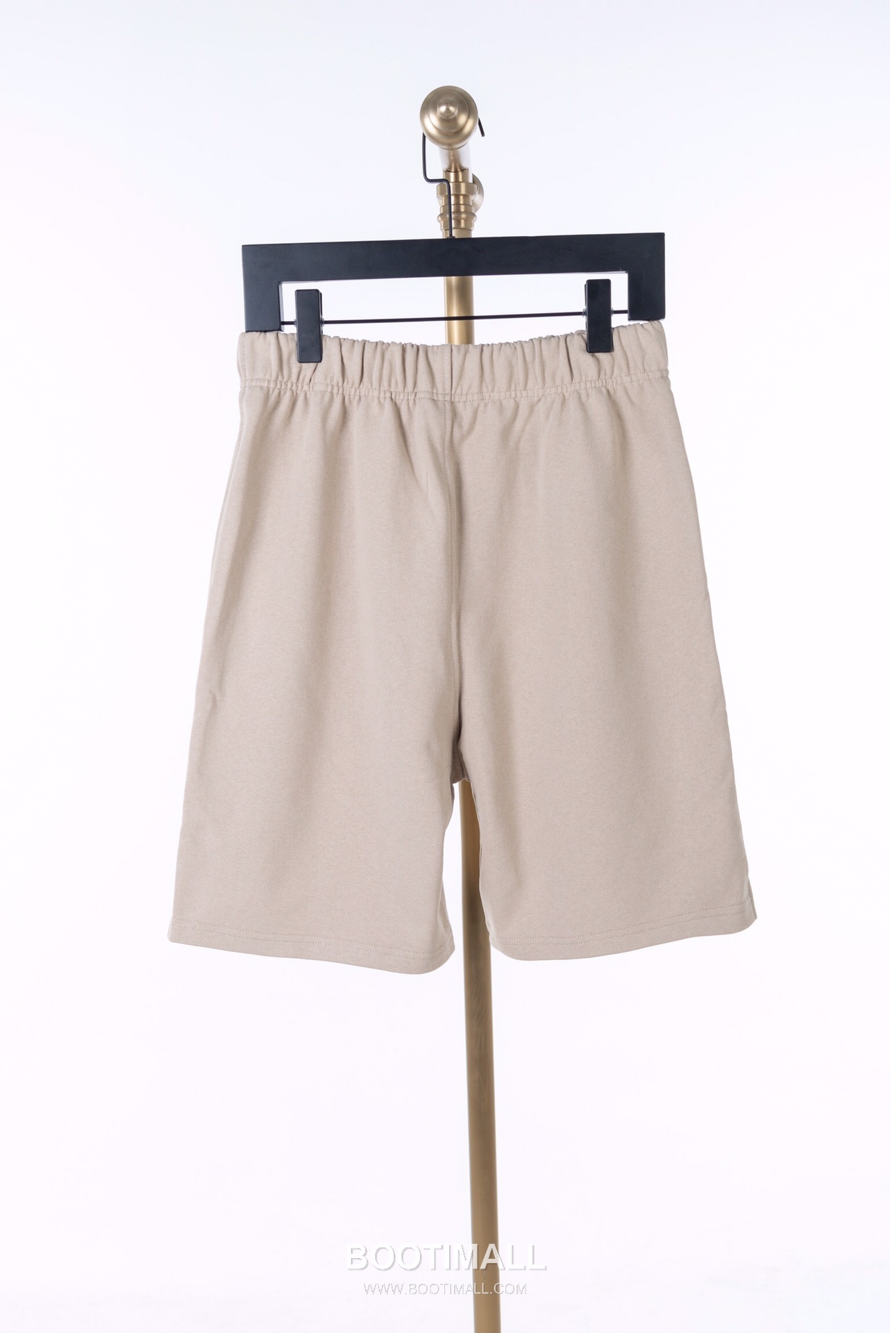 AMI Paris Embroidered Heart Logo Cotton Shorts Wide Fit 아미파리 하트 로고 자수 코튼 쇼츠 와이드핏 2516 2