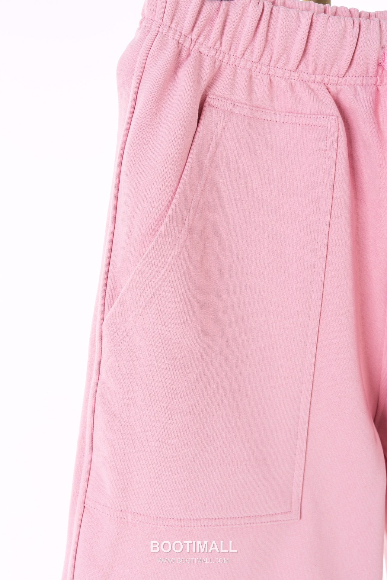 AMI Paris Embroidered Heart Logo Cotton Shorts Wide Fit 아미파리 하트 로고 자수 코튼 쇼츠 와이드핏 2516 4