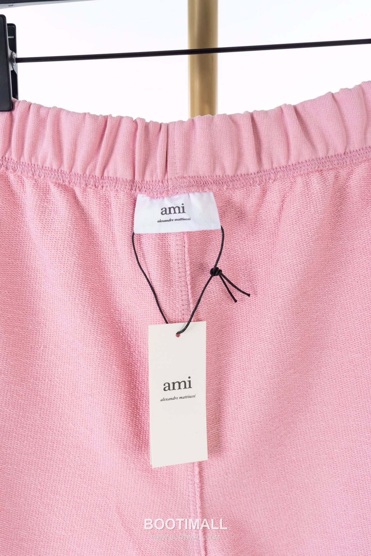 AMI Paris Embroidered Heart Logo Cotton Shorts Wide Fit 아미파리 하트 로고 자수 코튼 쇼츠 와이드핏 2516 7