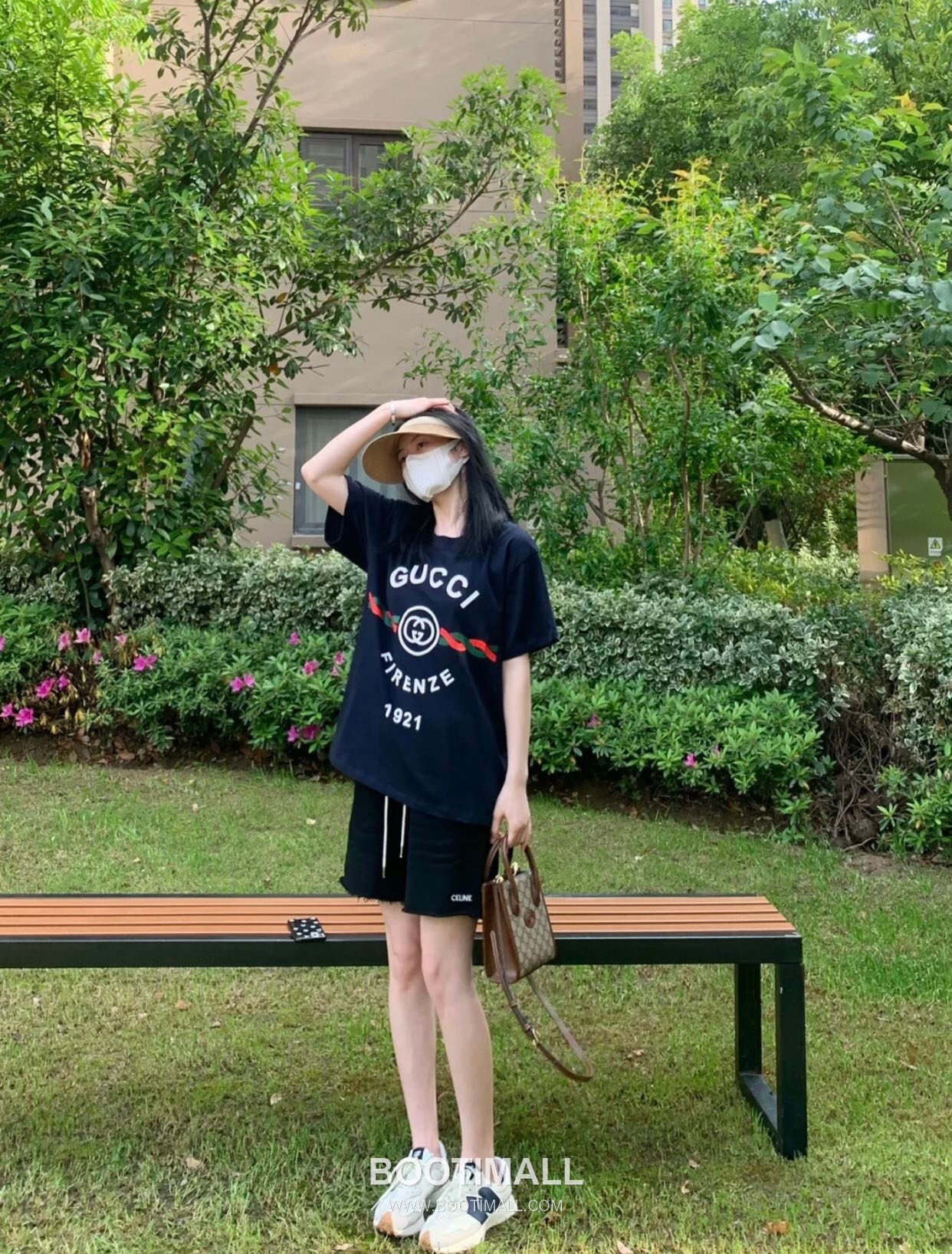 CELINE Embroidered Logo Cotton Shorts Casual Fit 셀린느 자수 로고 코튼 쇼츠 캐주얼핏 2556 3