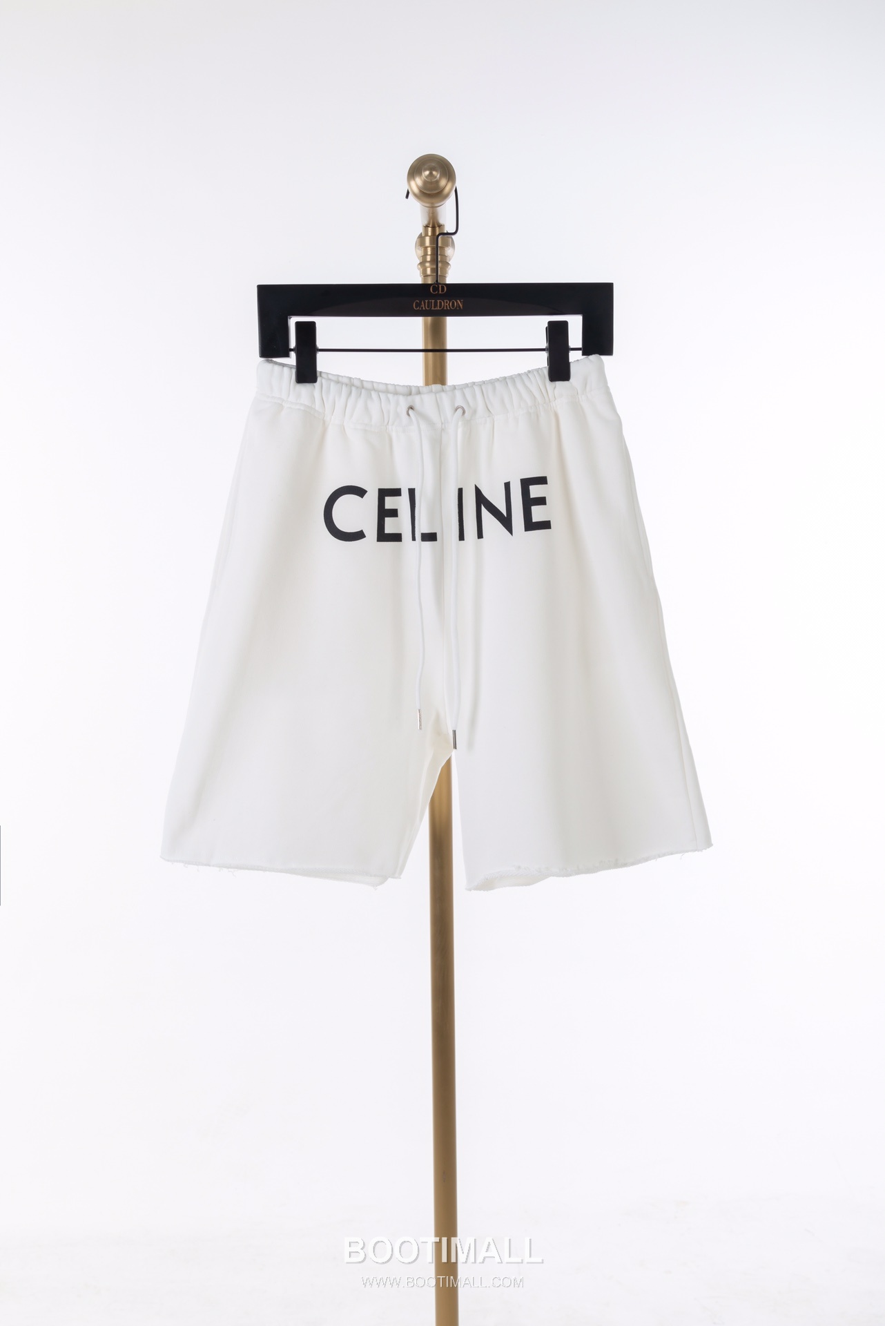 CELINE Embroidered Logo Cotton Shorts Casual Fit 셀린느 자수 로고 코튼 쇼츠 캐주얼핏 2556 1