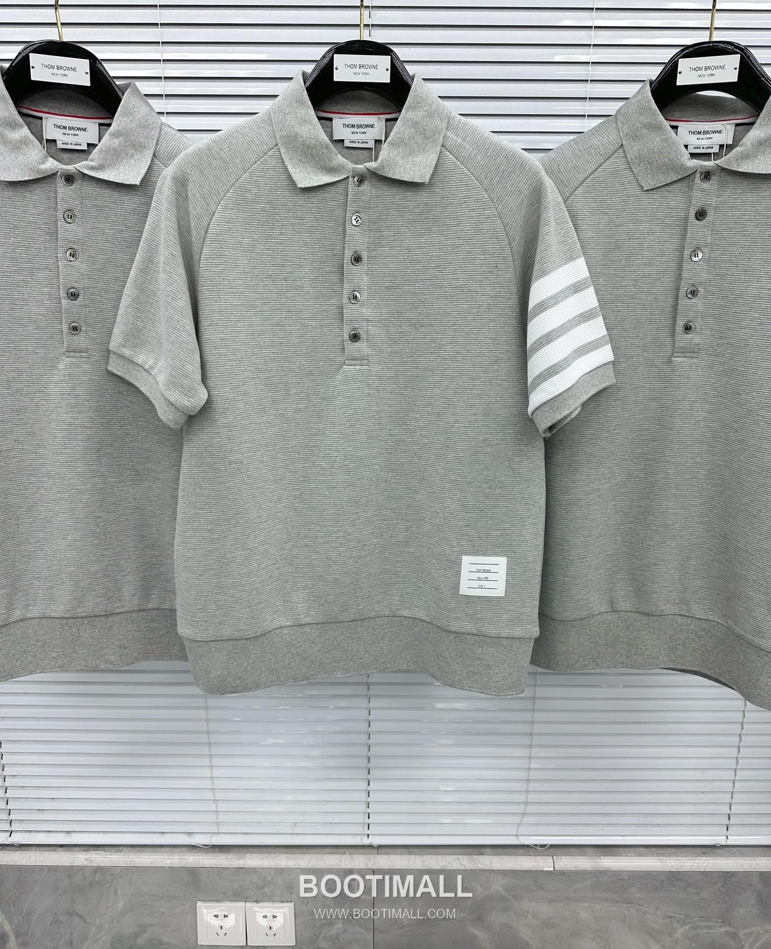 Thom Browne SS26 Cotton Waffle Knit Polo Shirt with 4-Bar Armband Detail 톰브라운 SS26 코튼 와플 니트 폴로 셔츠 4바 암밴드 디테일 2