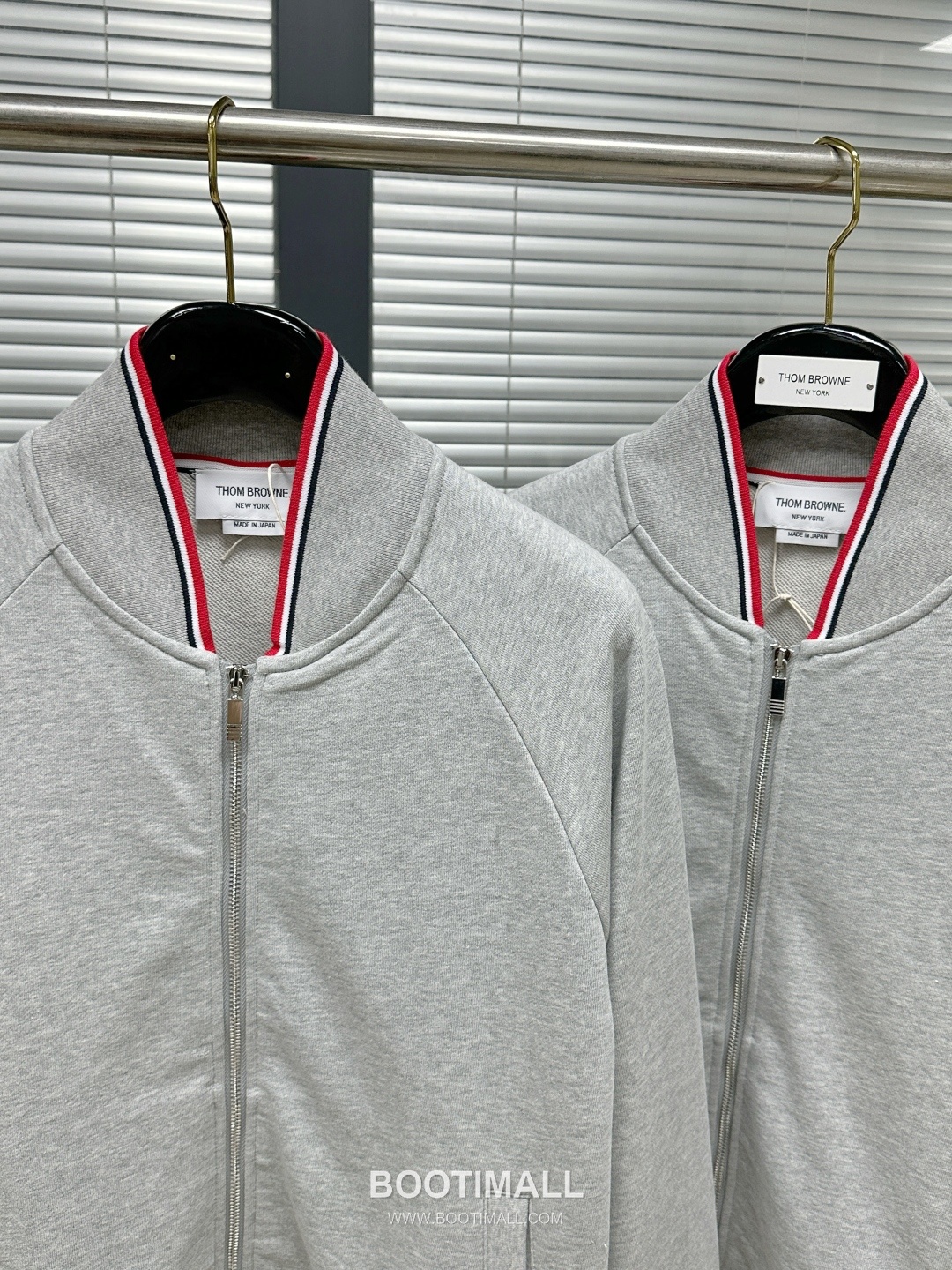 Thom Browne SS26 Cotton Zip-Up Varsity Jacket with Stripe Tape Detail 톰브라운 SS26 코튼 집업 바시티 재킷 스트라이프 테이프 디테일 WT262222 8