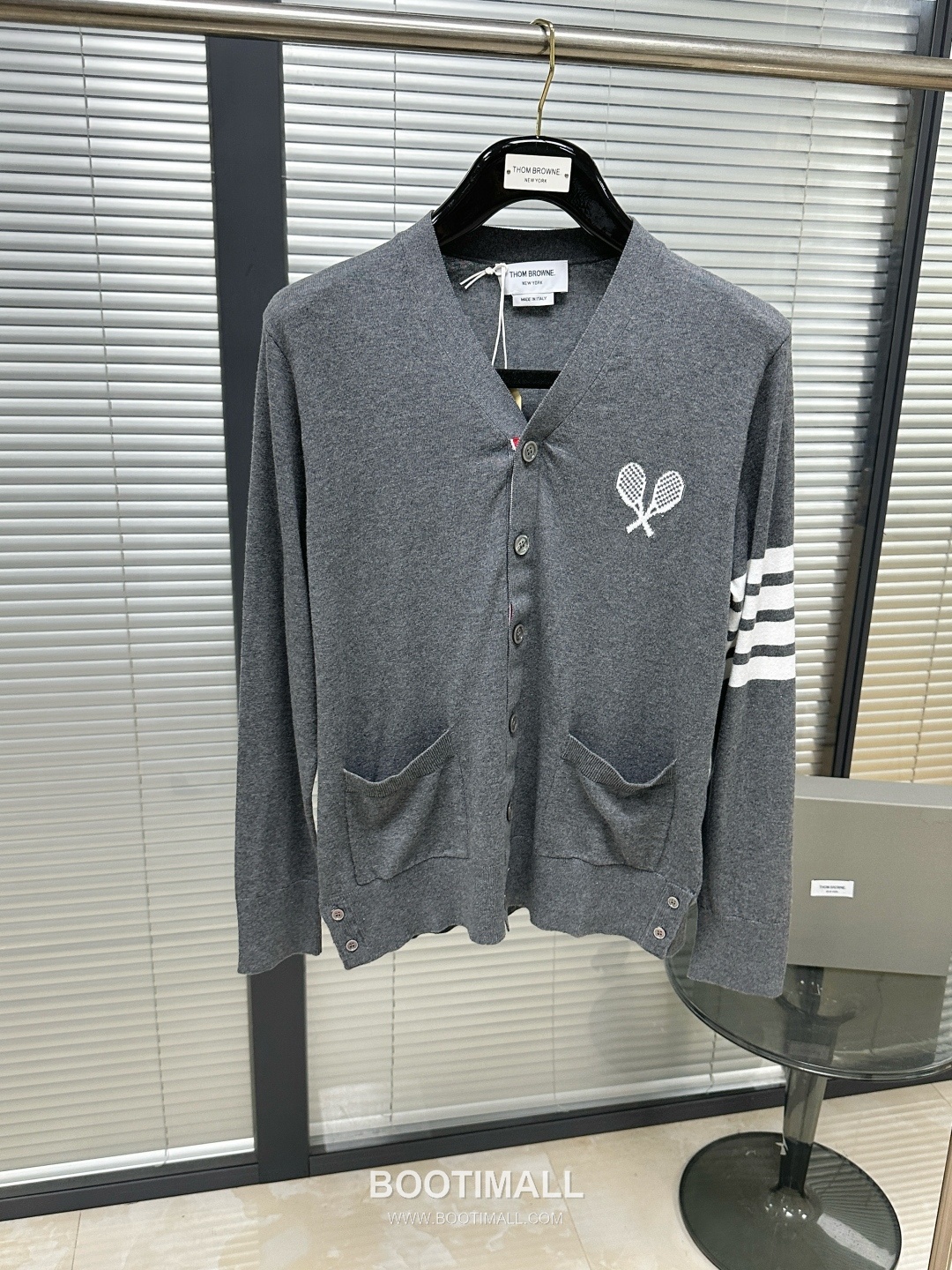 Thom Browne SS26 Cotton Jacquard Tennis Racket Cardigan with 4-Bar Stripe Detail 톰브라운 SS26 코튼 자카드 테니스 라켓 가디건 4바 스트라이프 디테일 KT262420 3