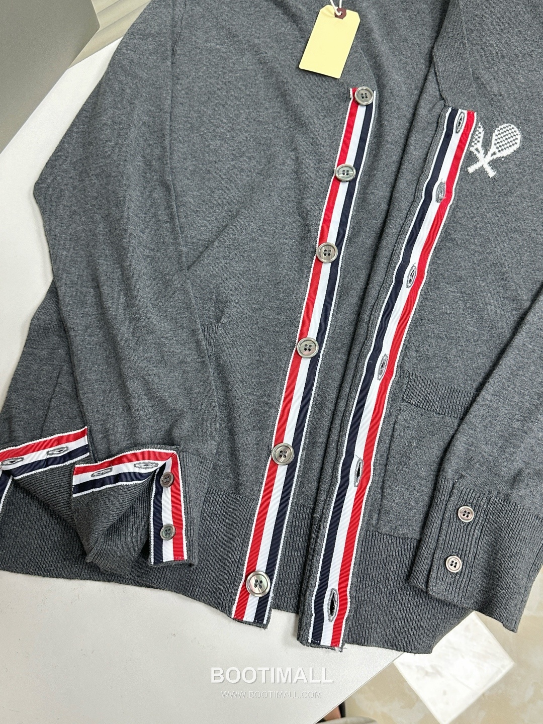 Thom Browne SS26 Cotton Jacquard Tennis Racket Cardigan with 4-Bar Stripe Detail 톰브라운 SS26 코튼 자카드 테니스 라켓 가디건 4바 스트라이프 디테일 KT262420 7