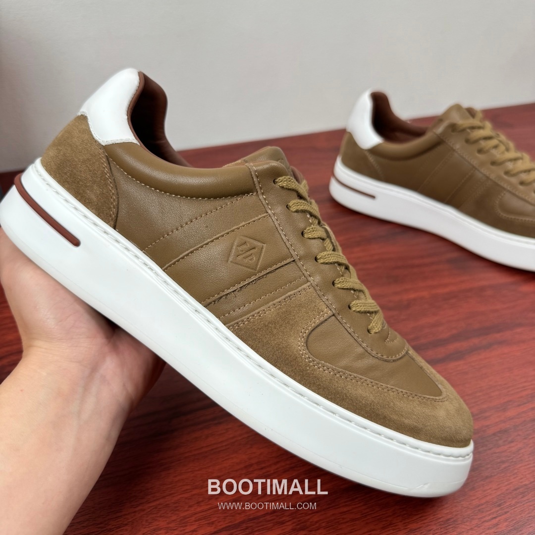 Loro Piana Tennis Walk Calfskin Suede Low Sneakers with Strap Logo Detail 로로피아나 테니스 워크 카프스킨 스웨이드 로우 스니커즈 스트랩 로고 디테일 3.5cm 4