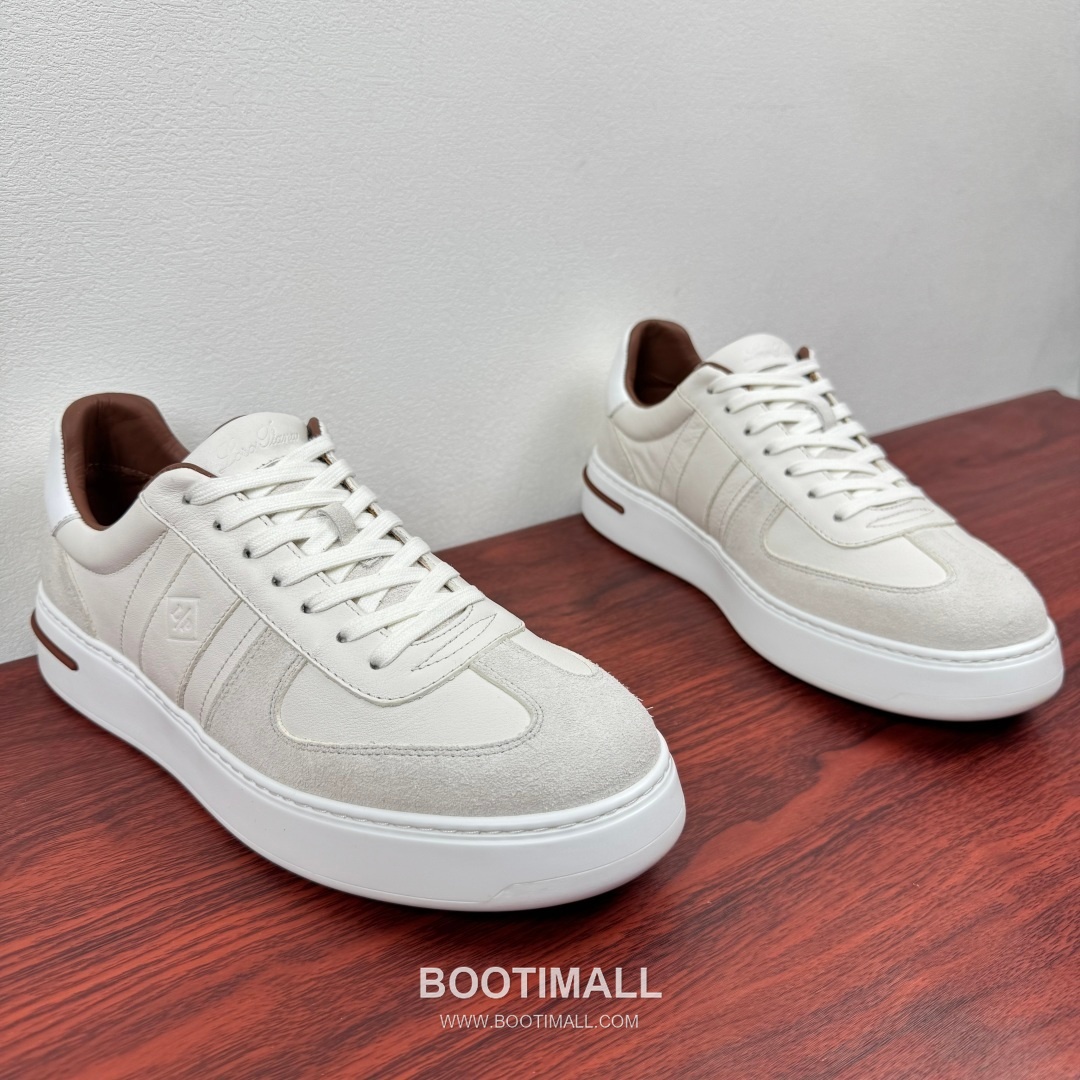 Loro Piana Tennis Walk Calfskin Suede Low Sneakers with Strap Logo Detail 로로피아나 테니스 워크 카프스킨 스웨이드 로우 스니커즈 스트랩 로고 디테일 3.5cm 2
