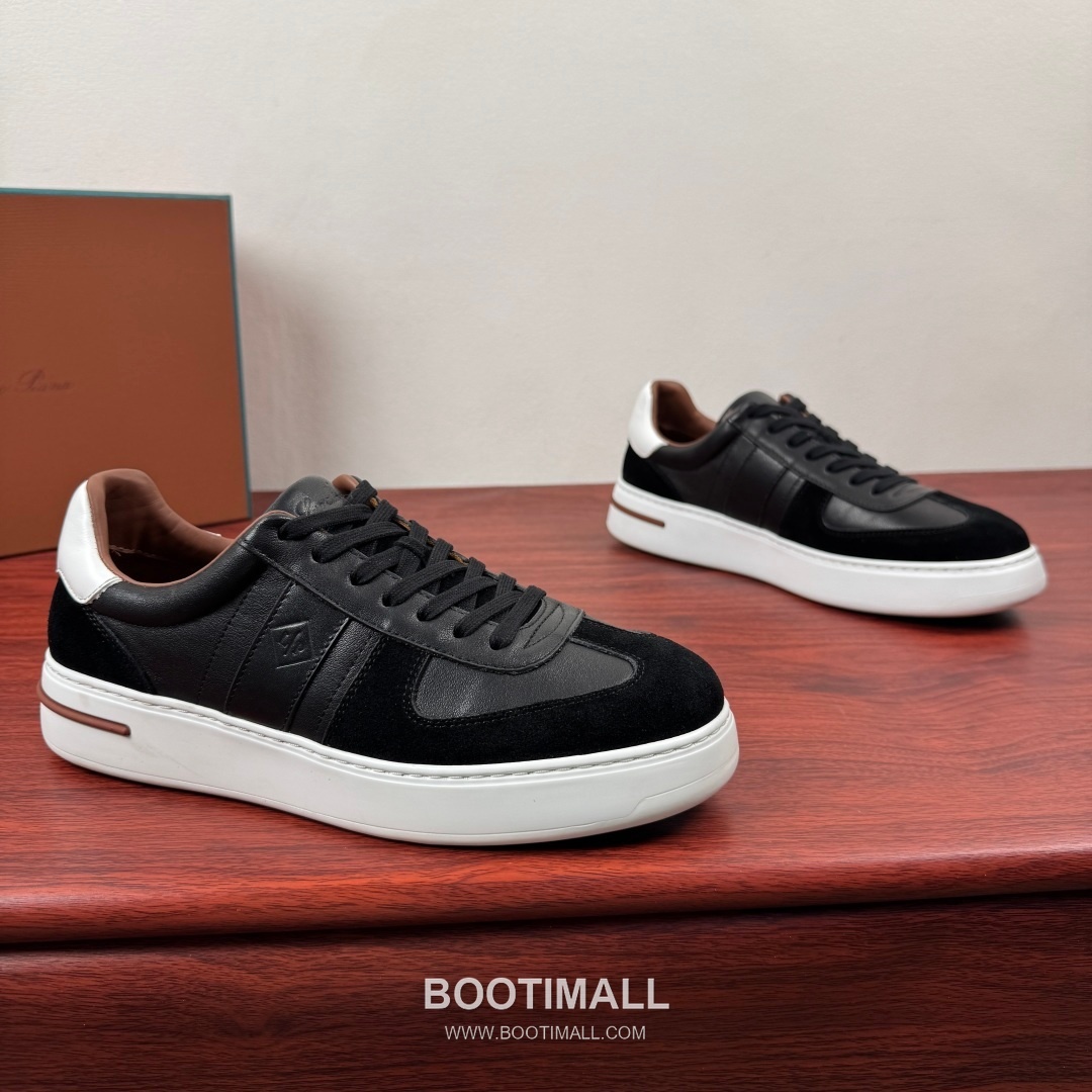 Loro Piana Tennis Walk Calfskin Suede Low Sneakers with Strap Logo Detail 로로피아나 테니스 워크 카프스킨 스웨이드 로우 스니커즈 스트랩 로고 디테일 3.5cm 1