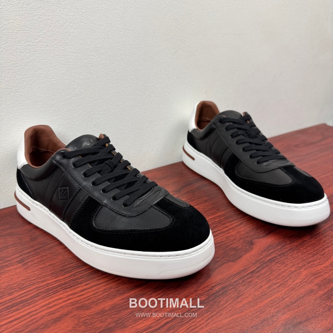 Loro Piana Tennis Walk Calfskin Suede Low Sneakers with Strap Logo Detail 로로피아나 테니스 워크 카프스킨 스웨이드 로우 스니커즈 스트랩 로고 디테일 3.5cm 2