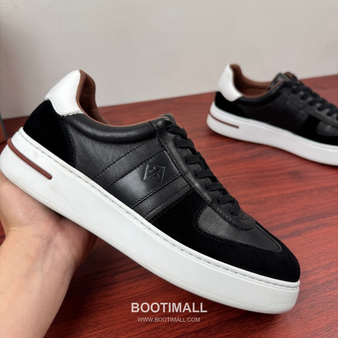 Loro Piana Tennis Walk Calfskin Suede Low Sneakers with Strap Logo Detail 로로피아나 테니스 워크 카프스킨 스웨이드 로우 스니커즈 스트랩 로고 디테일 3.5cm 4