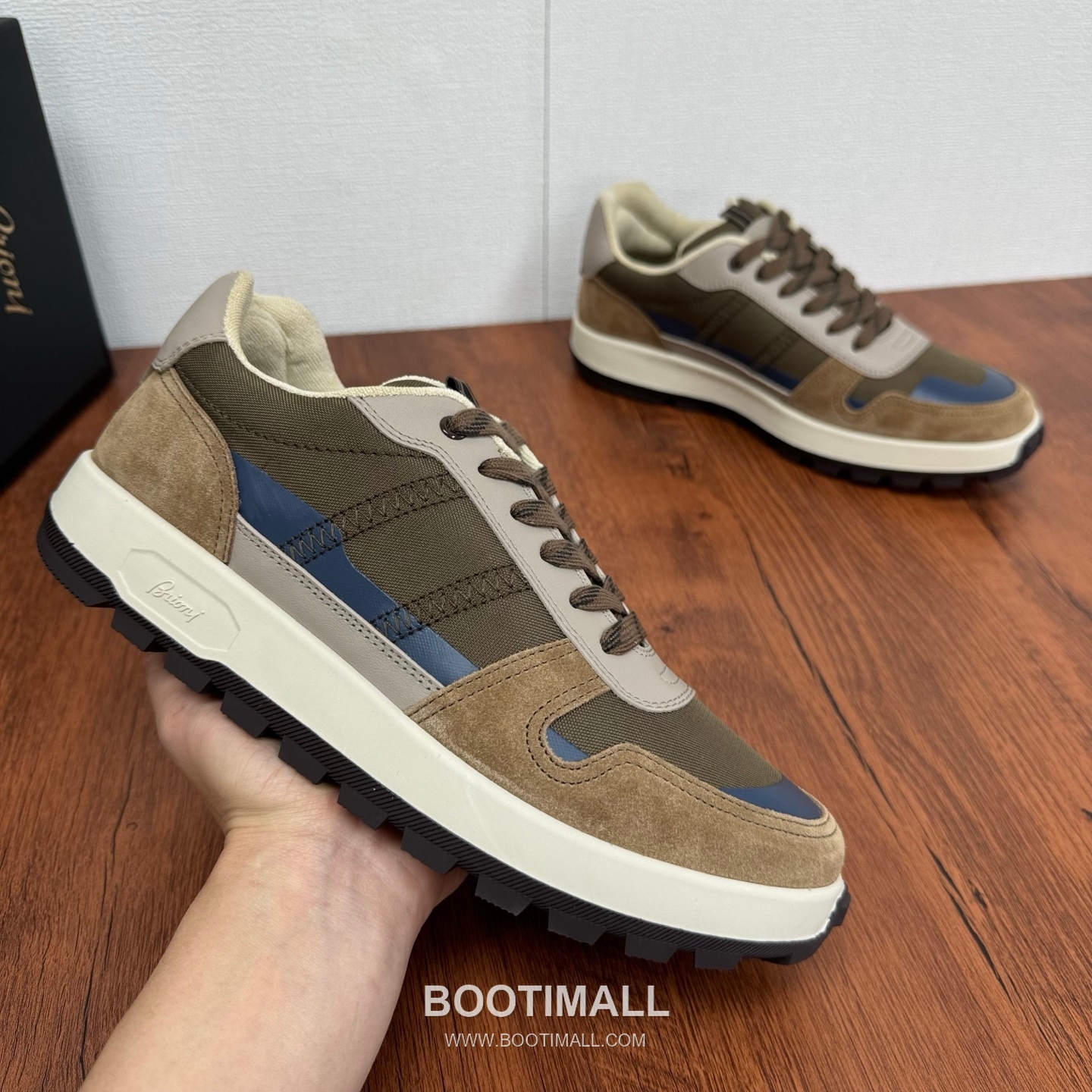 Brioni Crossing Suede Nylon Low Sneakers with Color Block Strap Detail 브리오니 크로싱 스웨이드 나일론 로우 스니커즈 컬러블록 스트랩 디테일 3.5cm 4