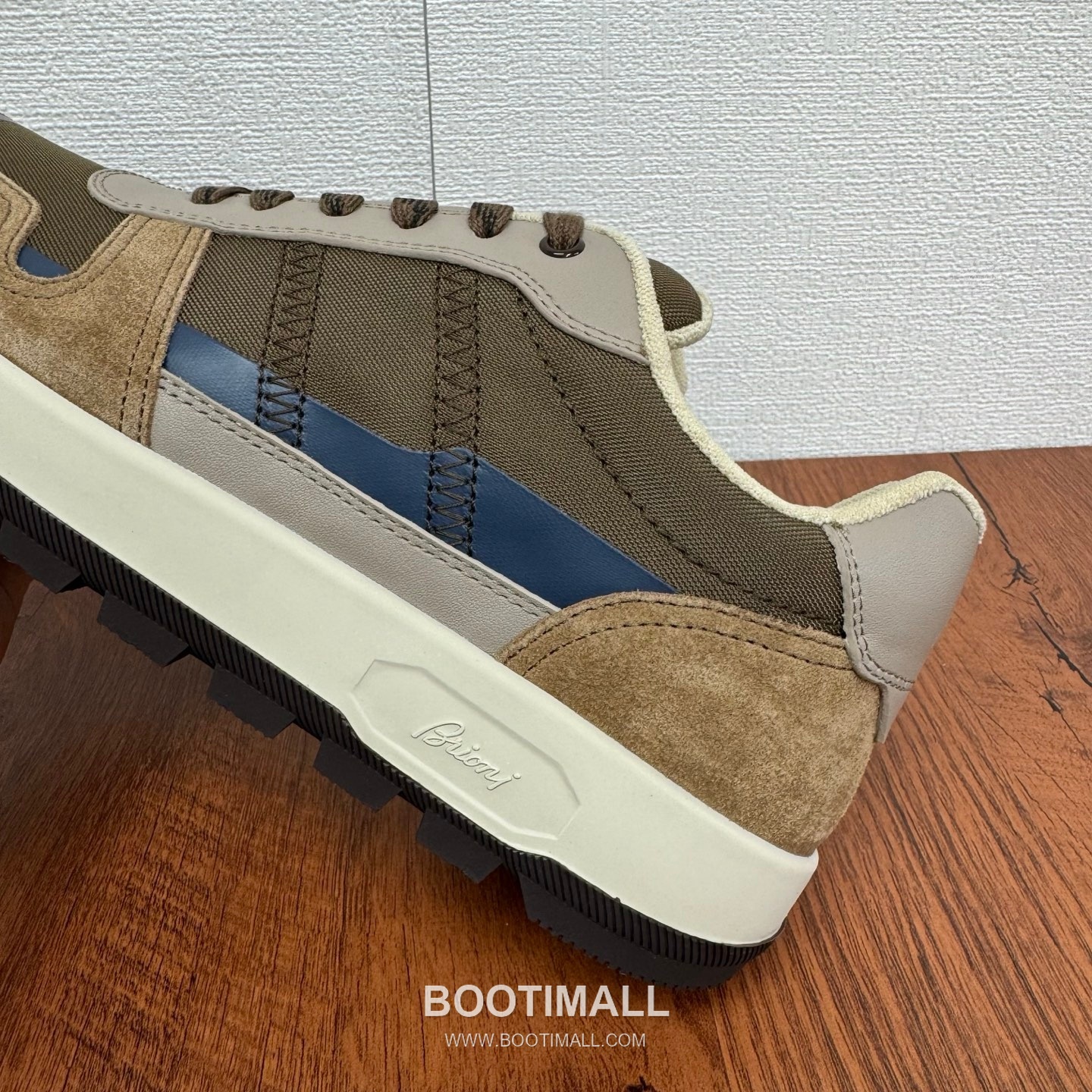 Brioni Crossing Suede Nylon Low Sneakers with Color Block Strap Detail 브리오니 크로싱 스웨이드 나일론 로우 스니커즈 컬러블록 스트랩 디테일 3.5cm 6