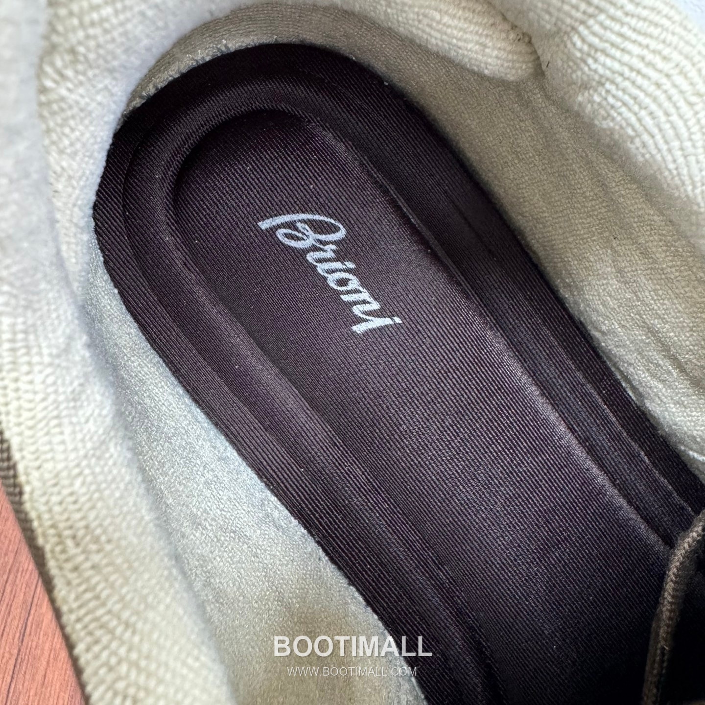 Brioni Crossing Suede Nylon Low Sneakers with Color Block Strap Detail 브리오니 크로싱 스웨이드 나일론 로우 스니커즈 컬러블록 스트랩 디테일 3.5cm 7