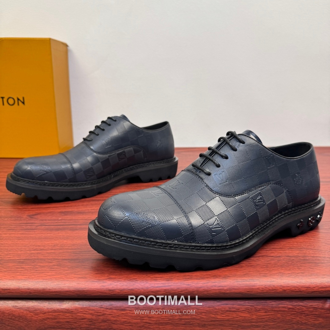 Louis Vuitton Damier Embossed Calfskin Derby Shoes with Platform Rubber Sole Detail 루이비통 다미에 엠보싱 카프스킨 더비 슈즈 플랫폼 러버솔 디테일 4.5cm 3
