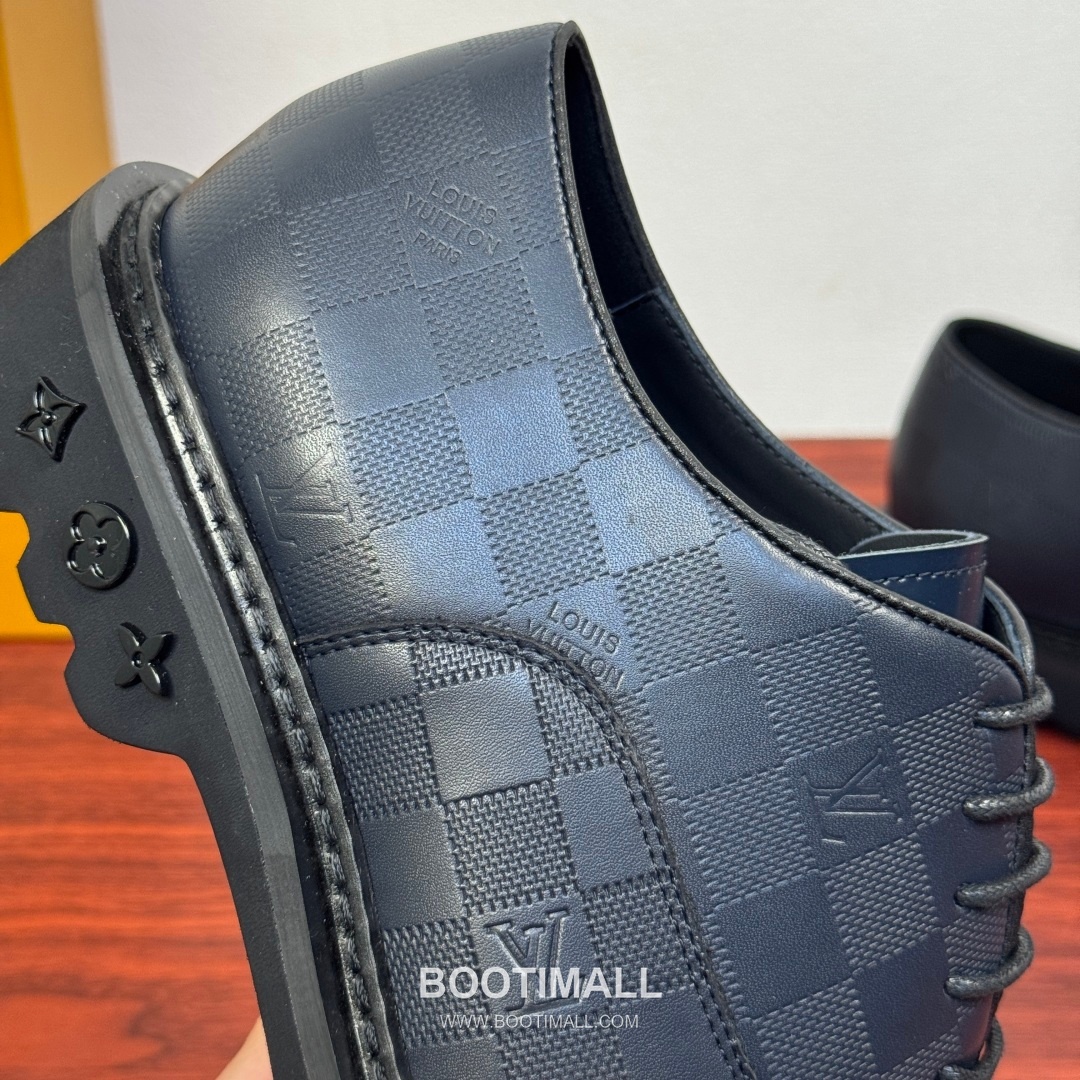 Louis Vuitton Damier Embossed Calfskin Derby Shoes with Platform Rubber Sole Detail 루이비통 다미에 엠보싱 카프스킨 더비 슈즈 플랫폼 러버솔 디테일 4.5cm 6
