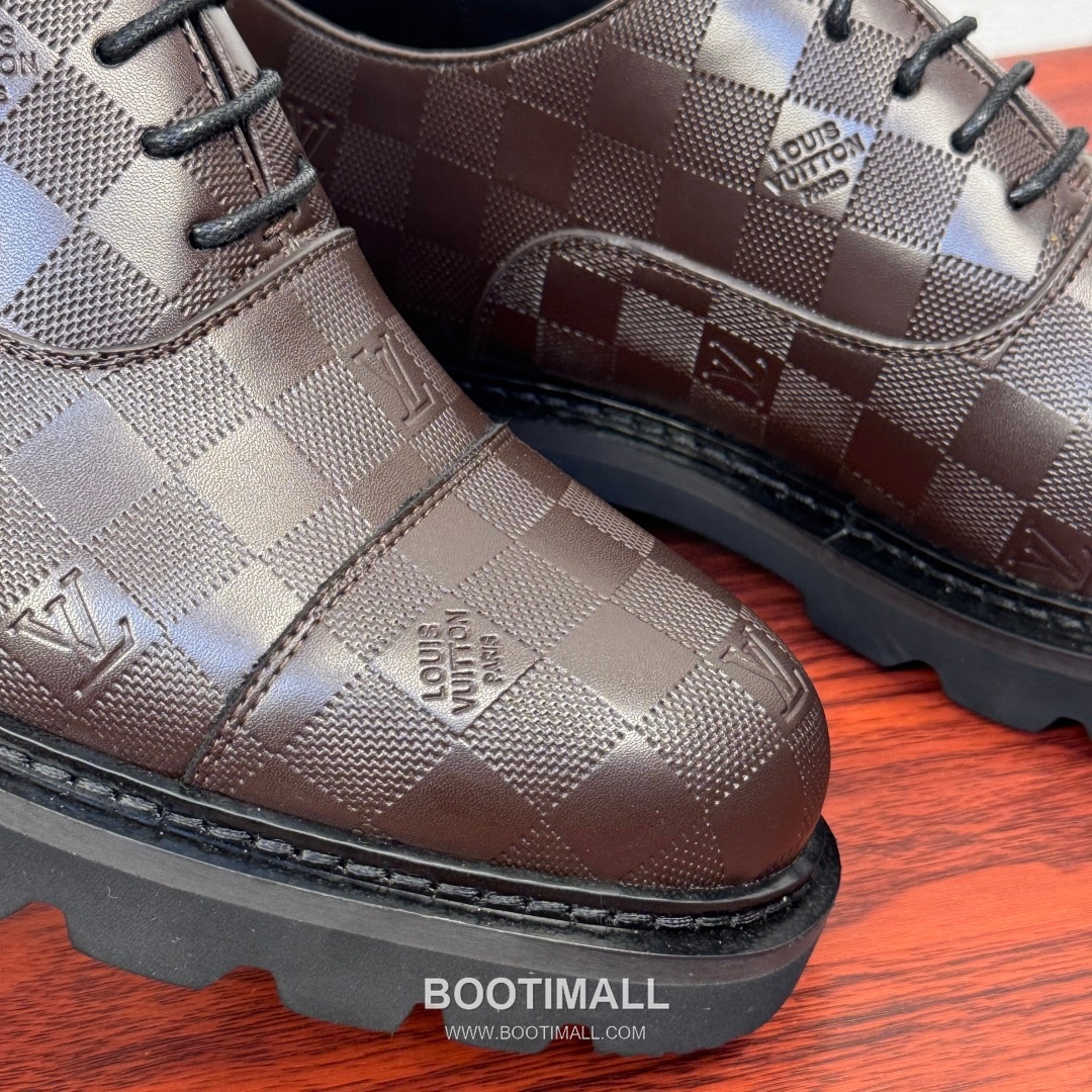 Louis Vuitton Damier Embossed Calfskin Derby Shoes with Platform Rubber Sole Detail 루이비통 다미에 엠보싱 카프스킨 더비 슈즈 플랫폼 러버솔 디테일 4.5cm 5