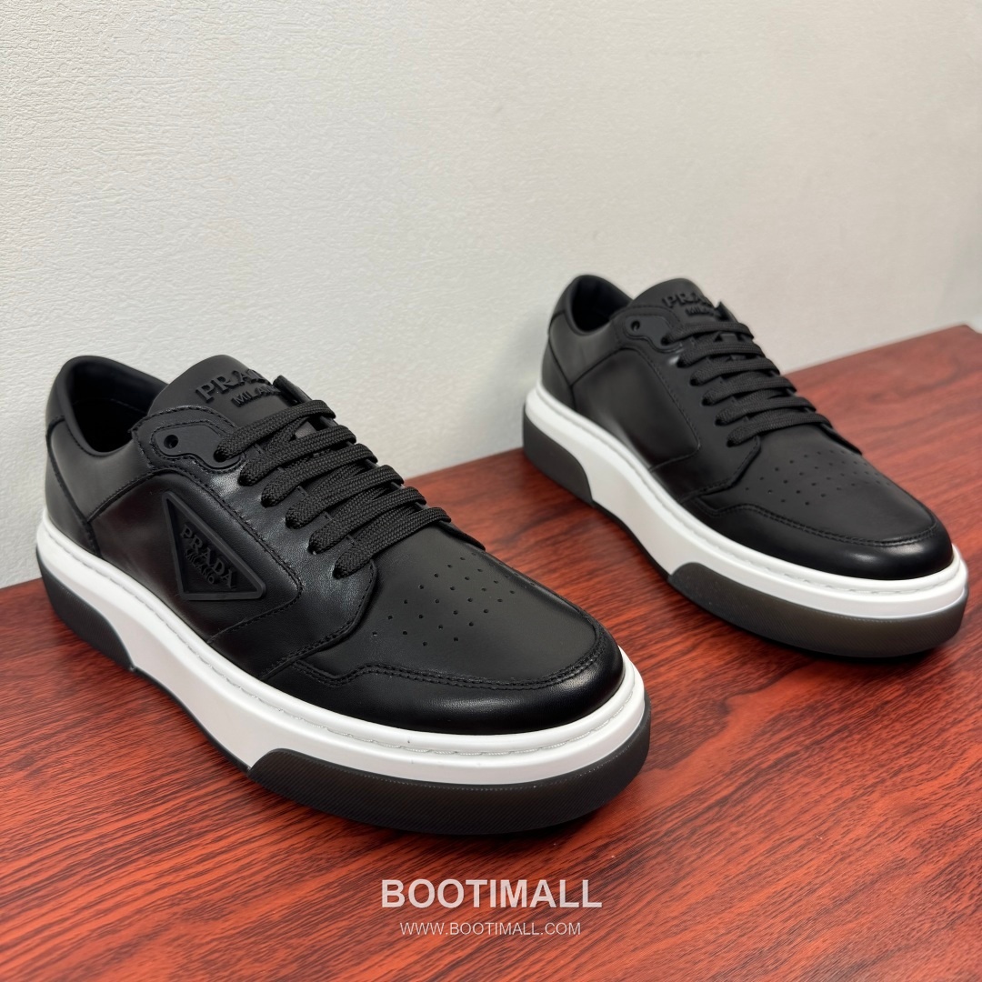 Prada Calfskin Mesh Patchwork Low Sneakers with Triangle Logo Detail 프라다 카프스킨 메쉬 패치워크 로우 스니커즈 삼각 로고 디테일 2EG453 4.5cm 3