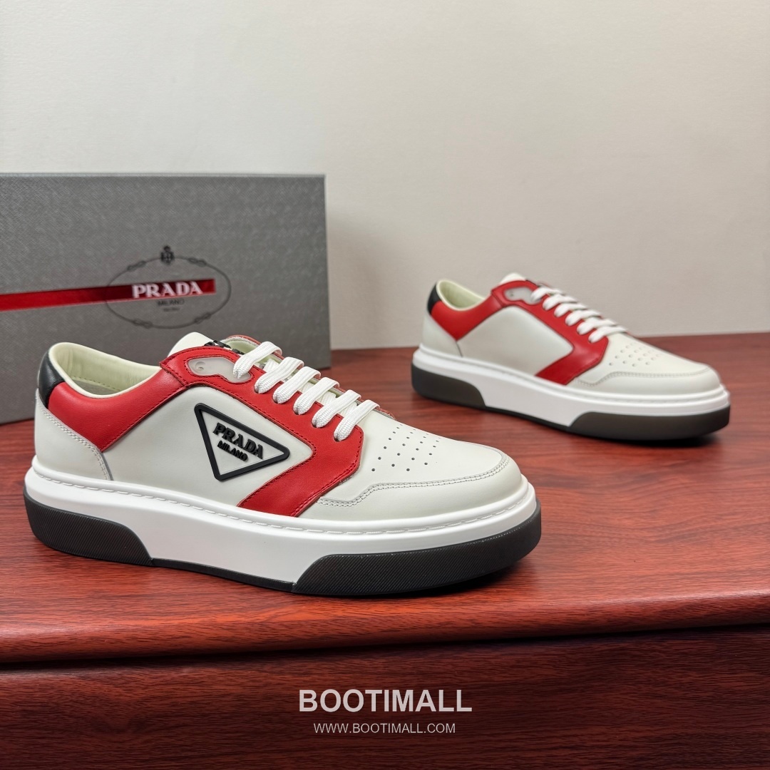 Prada Calfskin Mesh Patchwork Low Sneakers with Triangle Logo Detail 프라다 카프스킨 메쉬 패치워크 로우 스니커즈 삼각 로고 디테일 4.5cm 1