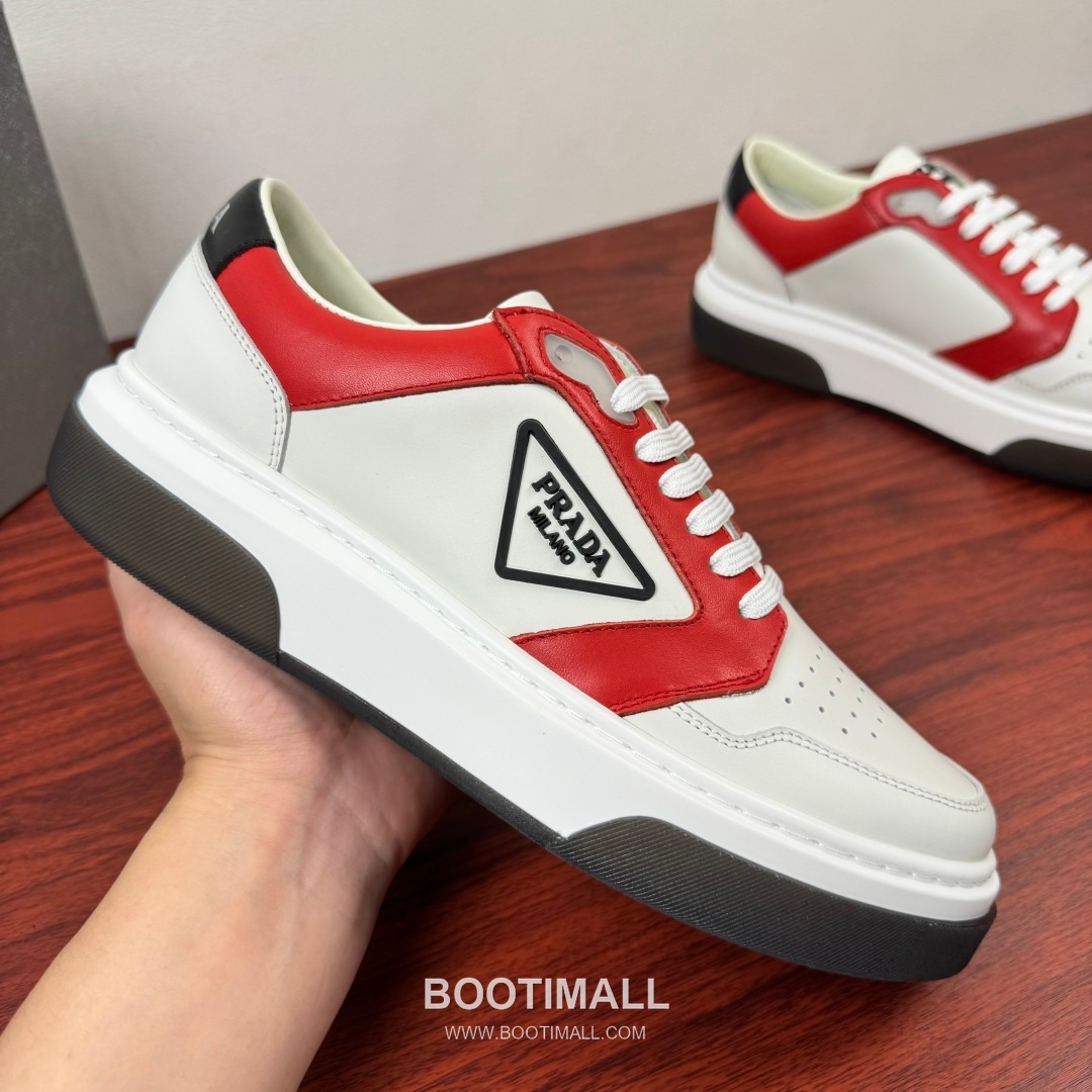 Prada Calfskin Mesh Patchwork Low Sneakers with Triangle Logo Detail 프라다 카프스킨 메쉬 패치워크 로우 스니커즈 삼각 로고 디테일 4.5cm 4