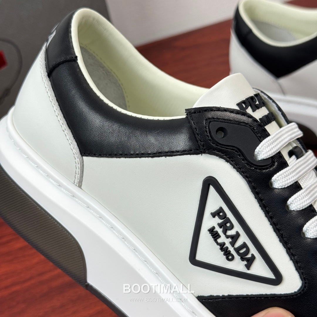 Prada Calfskin Mesh Patchwork Low Sneakers with Triangle Logo Detail 프라다 카프스킨 메쉬 패치워크 로우 스니커즈 삼각 로고 디테일 4.5cm 6