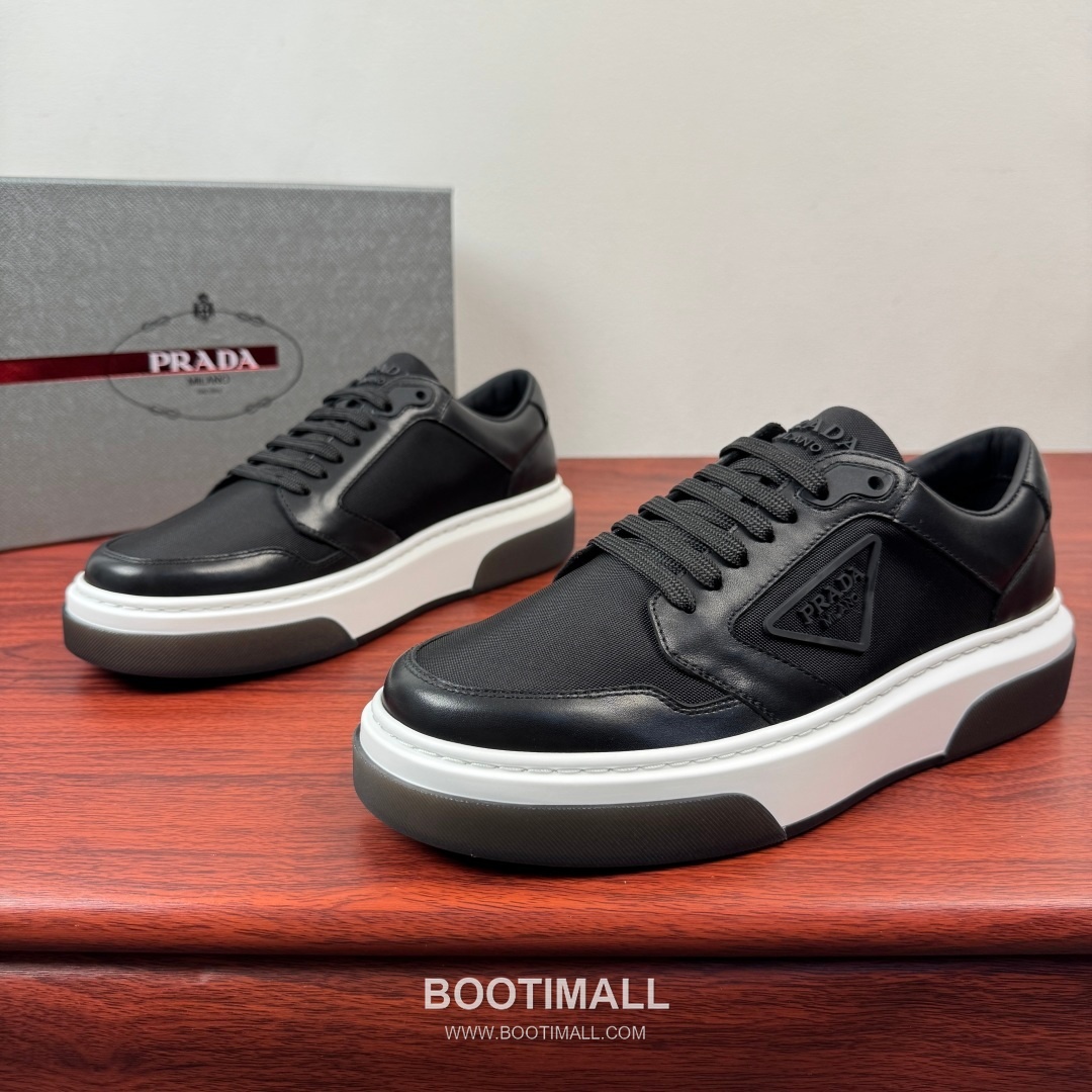 Prada Waxed Calfskin Mesh Patchwork Low Sneakers with Triangle Logo Detail 프라다 왁싱 카프스킨 메쉬 패치워크 로우 스니커즈 삼각 로고 디테일 4.5cm 3