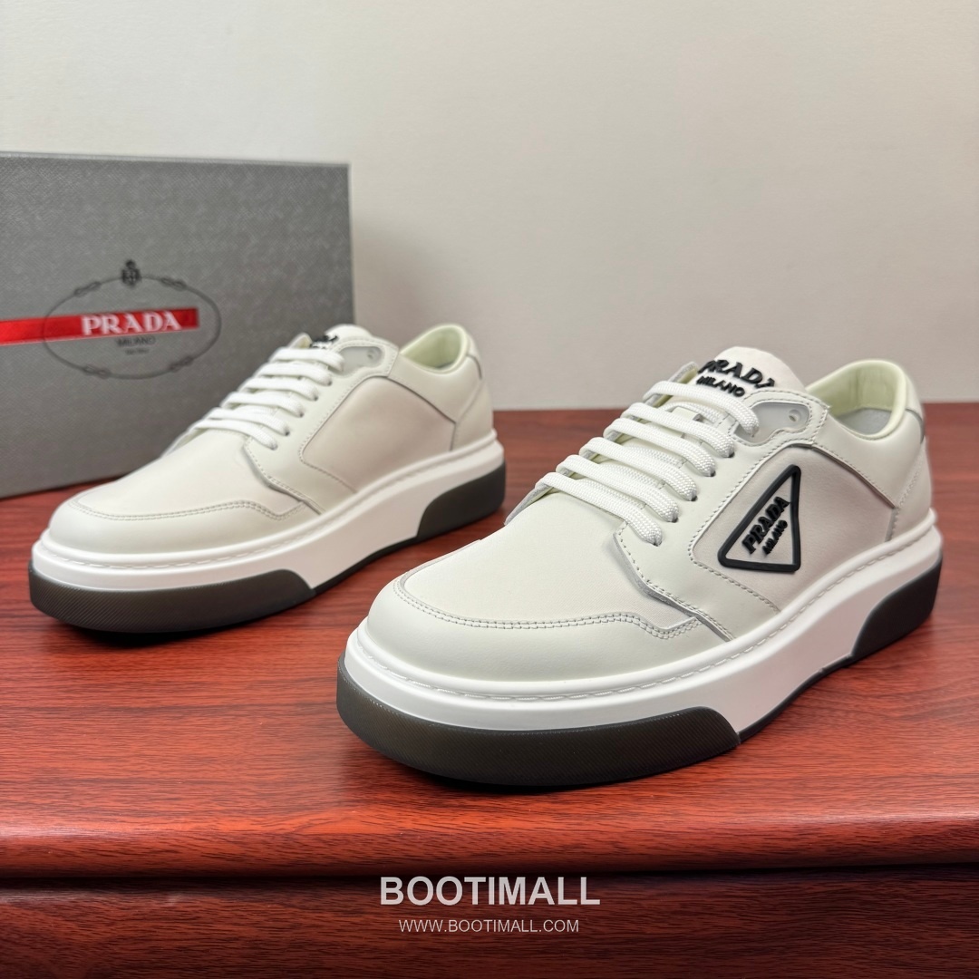 Prada Waxed Calfskin Mesh Patchwork Low Sneakers with Triangle Logo Detail 프라다 왁싱 카프스킨 메쉬 패치워크 로우 스니커즈 삼각 로고 디테일 4.5cm 3