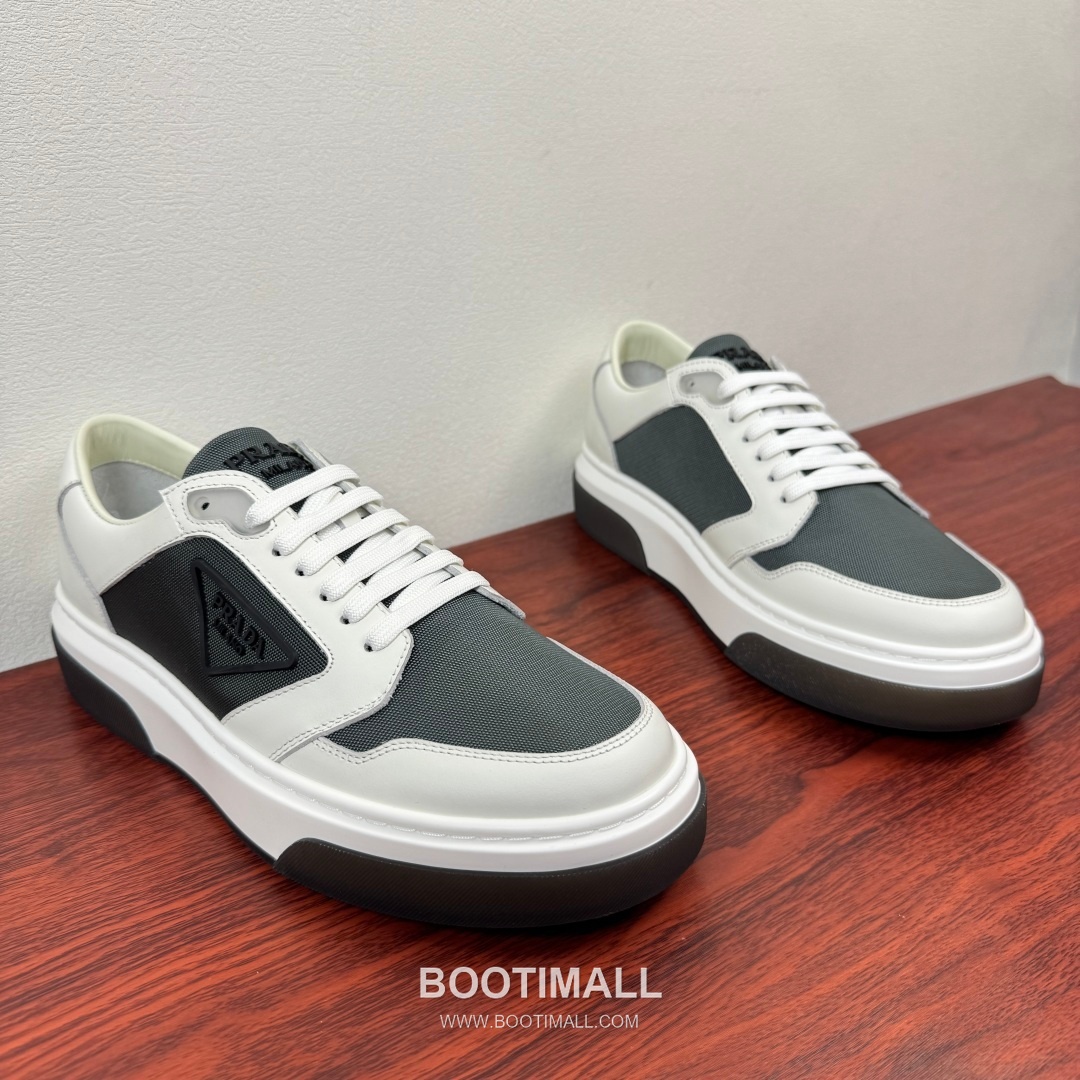 Prada Waxed Calfskin Mesh Patchwork Low Sneakers with Triangle Logo Detail 프라다 왁싱 카프스킨 메쉬 패치워크 로우 스니커즈 삼각 로고 디테일 4.5cm 3