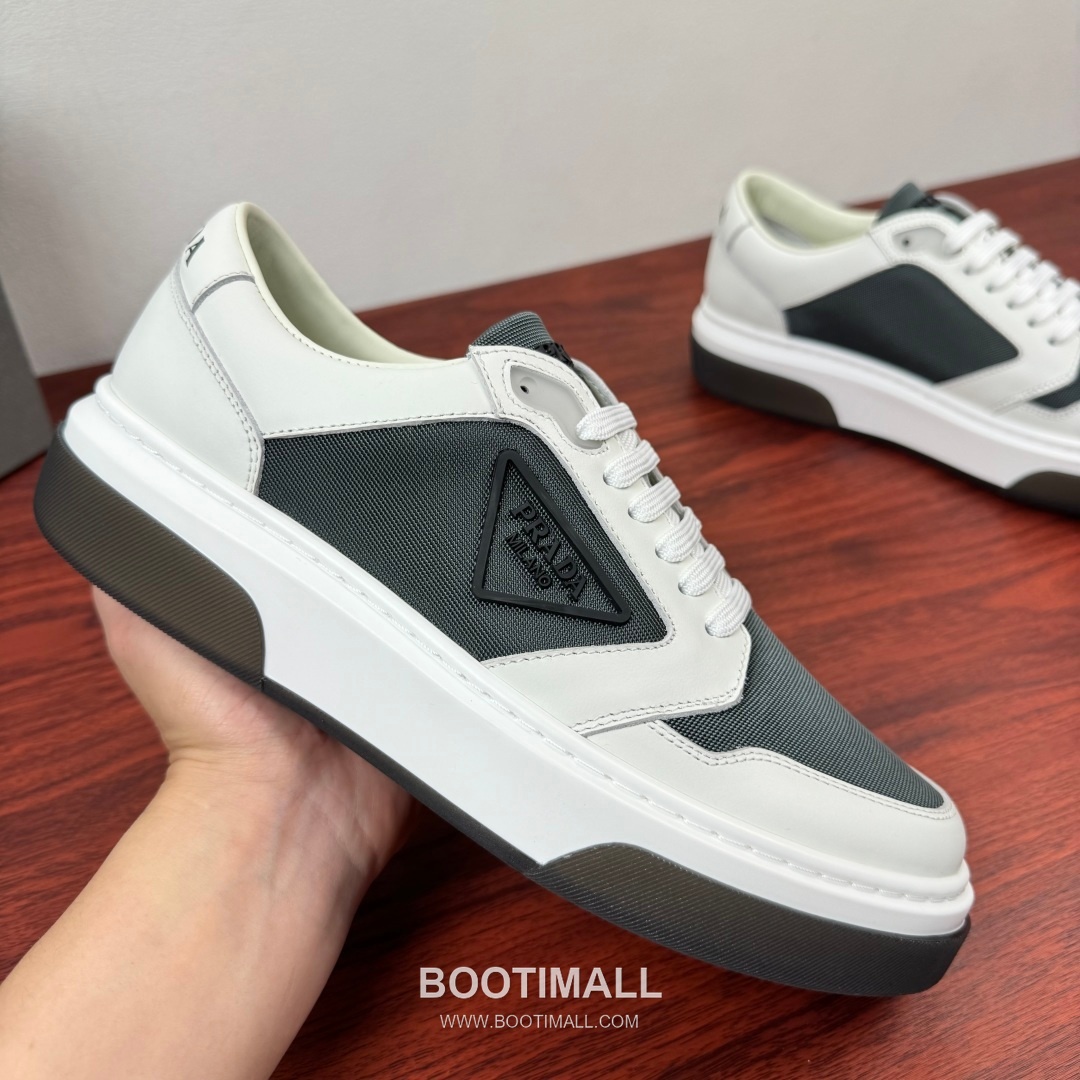 Prada Waxed Calfskin Mesh Patchwork Low Sneakers with Triangle Logo Detail 프라다 왁싱 카프스킨 메쉬 패치워크 로우 스니커즈 삼각 로고 디테일 4.5cm 4