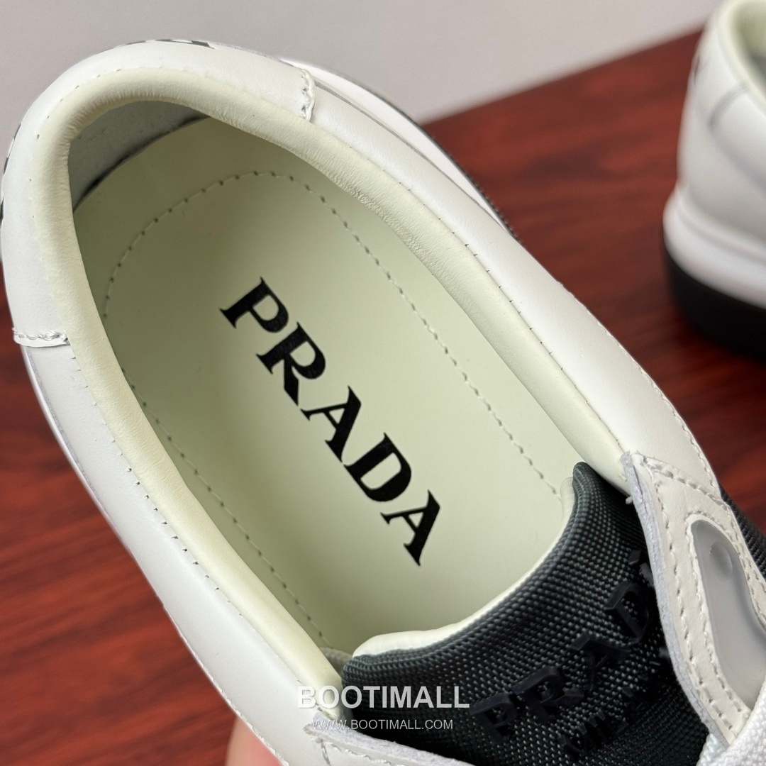 Prada Waxed Calfskin Mesh Patchwork Low Sneakers with Triangle Logo Detail 프라다 왁싱 카프스킨 메쉬 패치워크 로우 스니커즈 삼각 로고 디테일 4.5cm 7