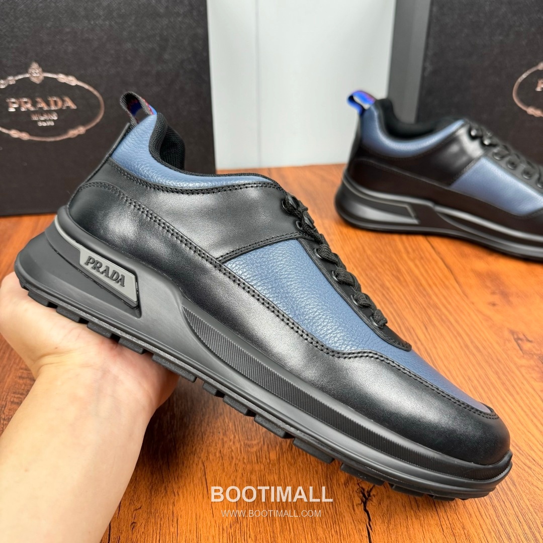 Prada Smooth Calfskin Nylon Low Sneakers with Metal Eyelet Logo Detail 프라다 스무스 카프스킨 나일론 로우 스니커즈 메탈 아일렛 로고 디테일 4.0cm 4