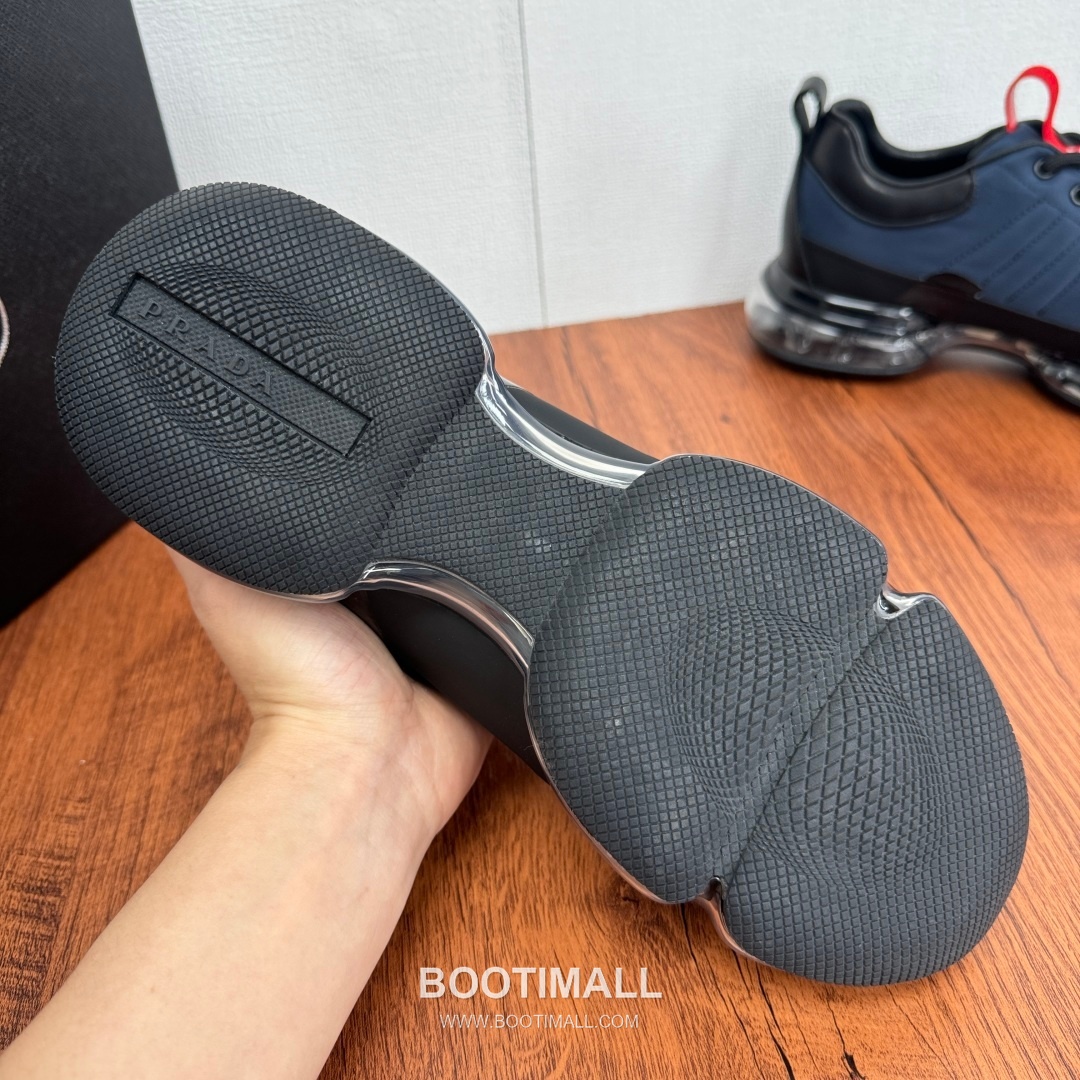 Prada Calfskin Mesh Air Cushion Low Sneakers with Logo Detail 프라다 카프스킨 메쉬 에어쿠션 로우 스니커즈 로고 디테일 4.5cm 9